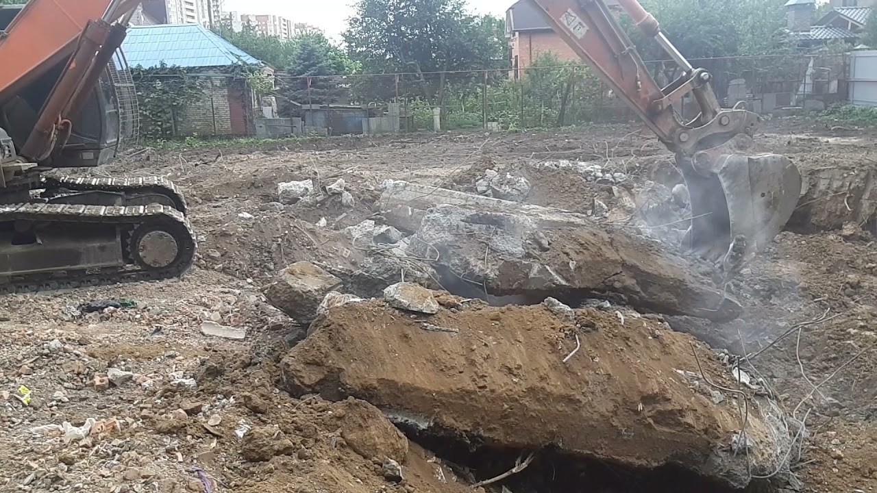 Видео: Наша спецтехника в действии. Аренда спецтехники в Ростове-на-Дону и других регионах