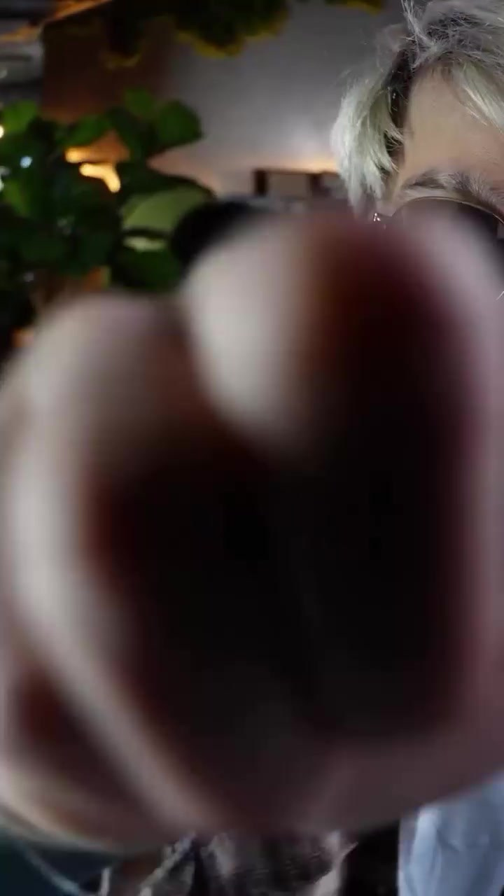 Вертикальные рилс в Екатеринбурге — новый эффективный формат видео для продвижения. Видеосъёмка в Екатеринбурге — профессиональные услуги видеографа