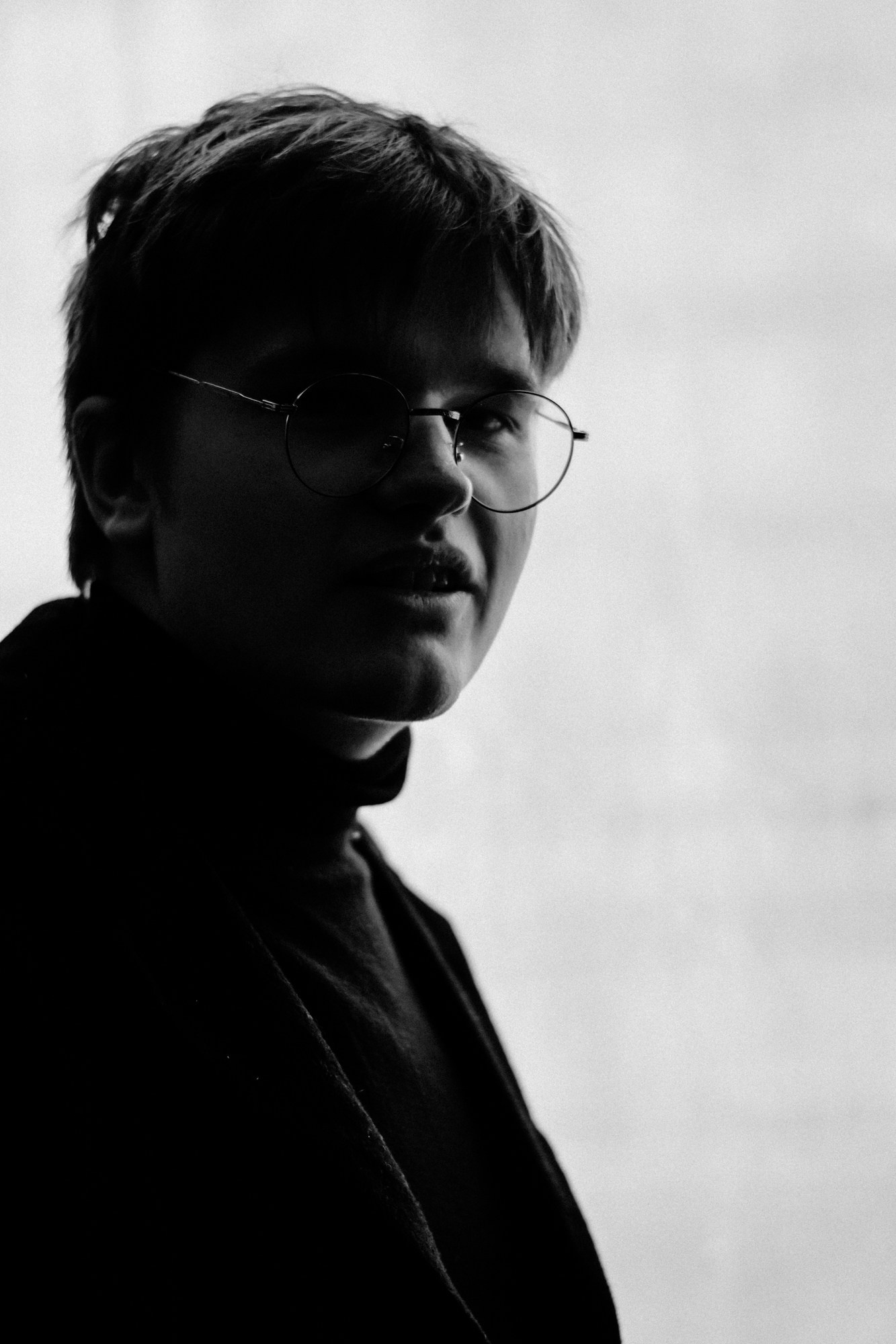 Мужской портрет в Тюмени | Проект «Взросление» | Фотограф Дарья Мустафина. Портретный фотограф Тюмень Дарья Мустафина