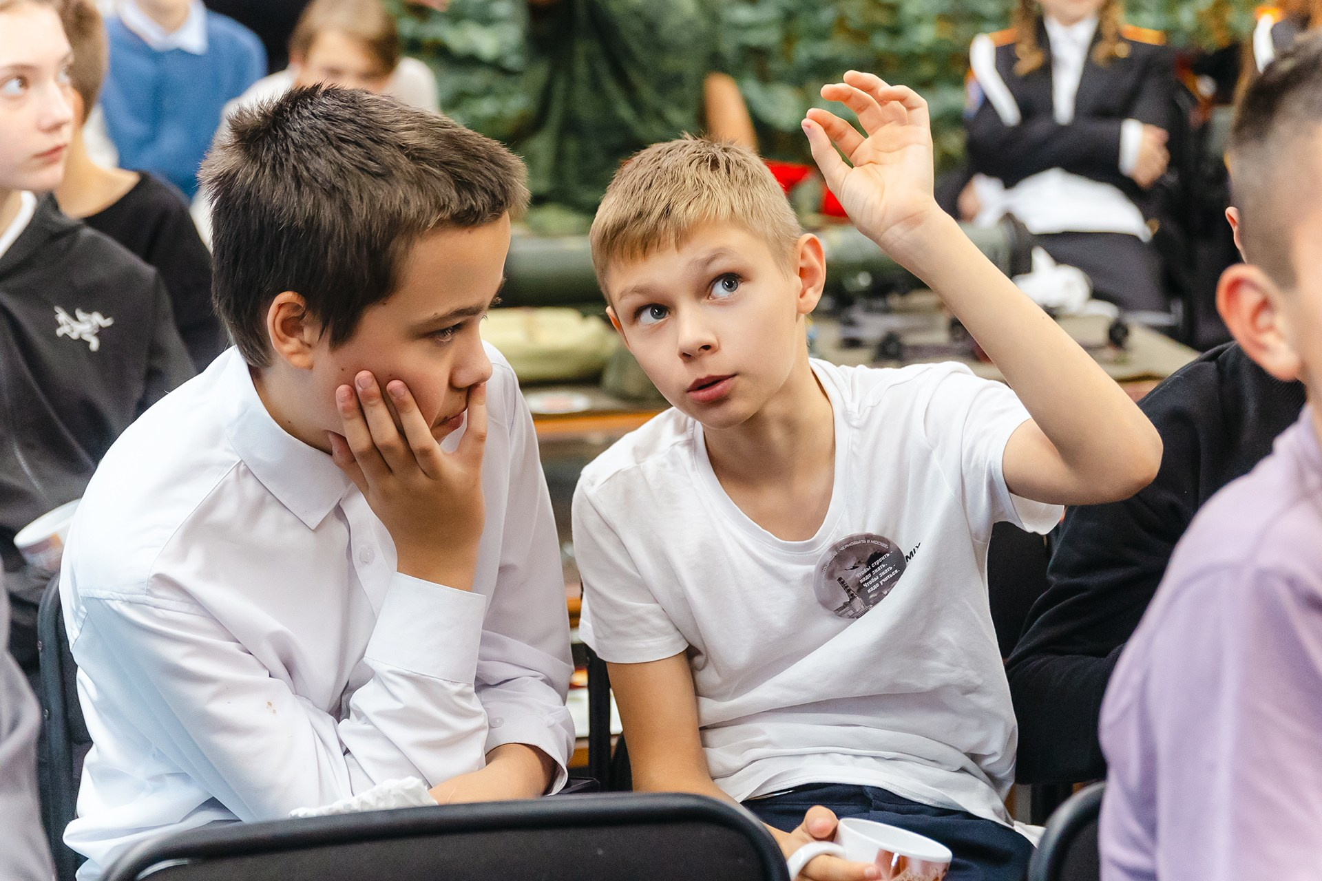 Урок мужества в ГБОУ Школа 956 города Москвы. Фото и видео проект о героях ВОВ, Чернобыльцах, Афганцах