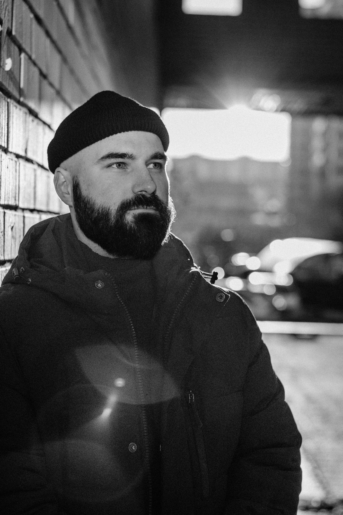 Мужская фотосессия с собакой в Тюмени — Саша и Тони. Фотограф Дарья Мустафина, Тюмень