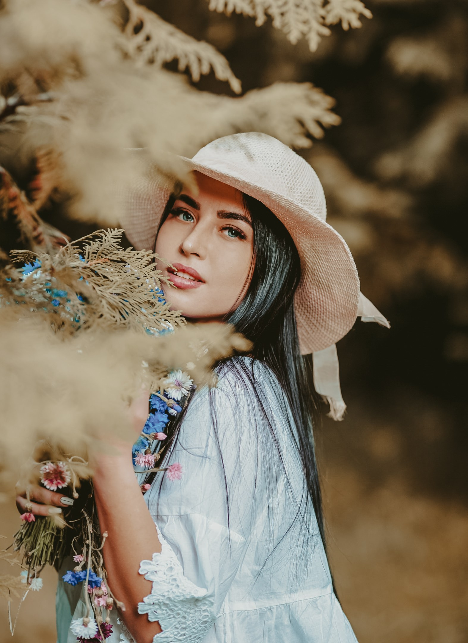 Услуги. SHESTASTORY | Истории Олега и Елены Шестаковых