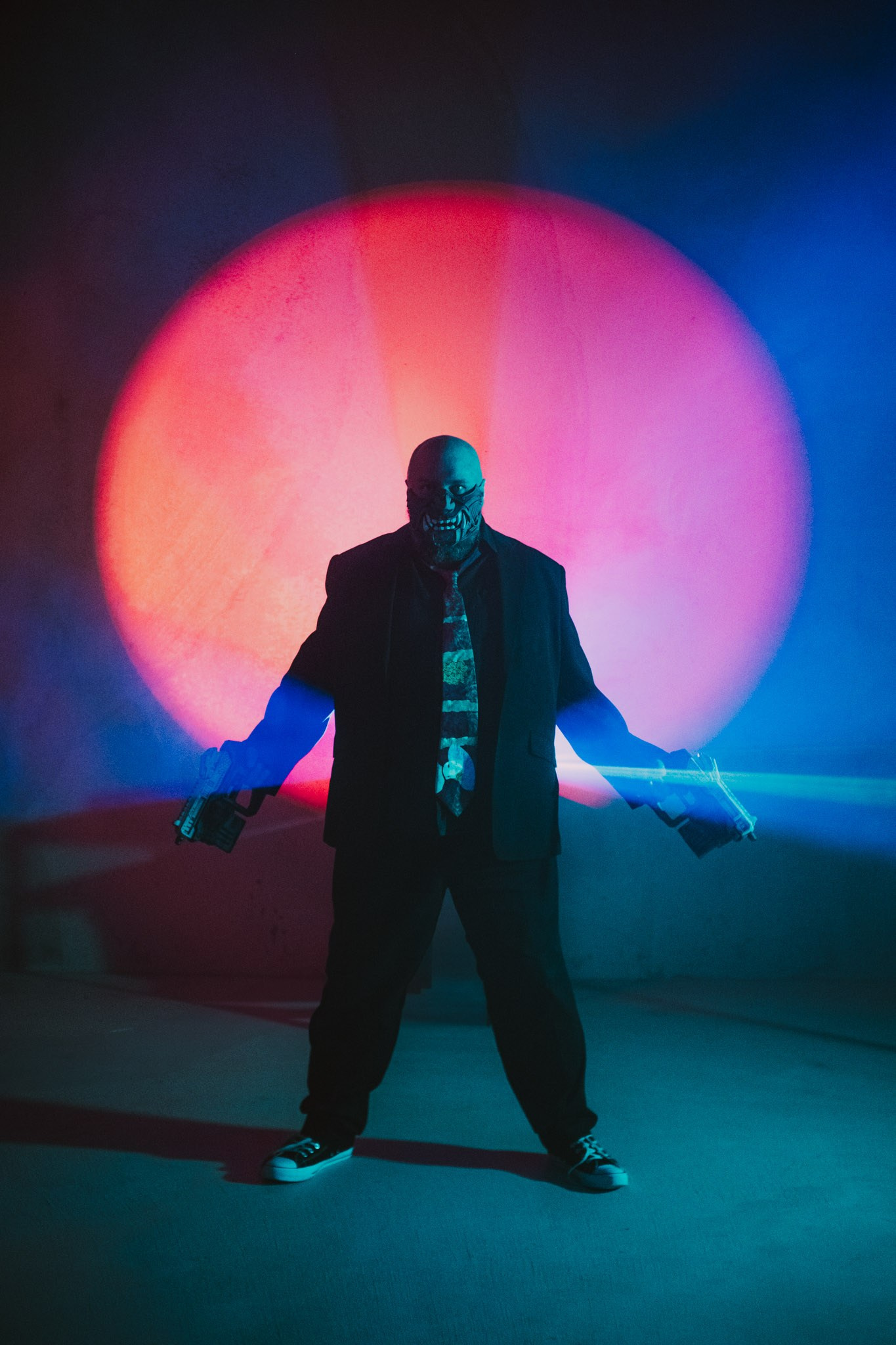 Works. Фотограф с цветным светом и оператор в Москве | Лиля Кичигина