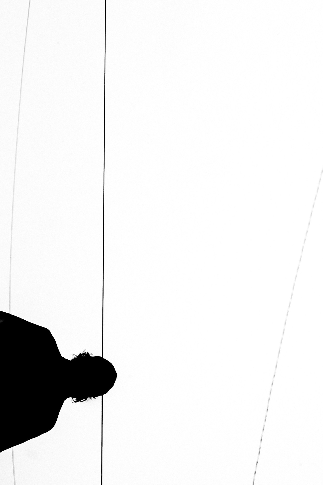 Мужской портрет на крыше в Тюмени Дарья Мустафина. Портретный фотограф Тюмень Дарья Мустафина