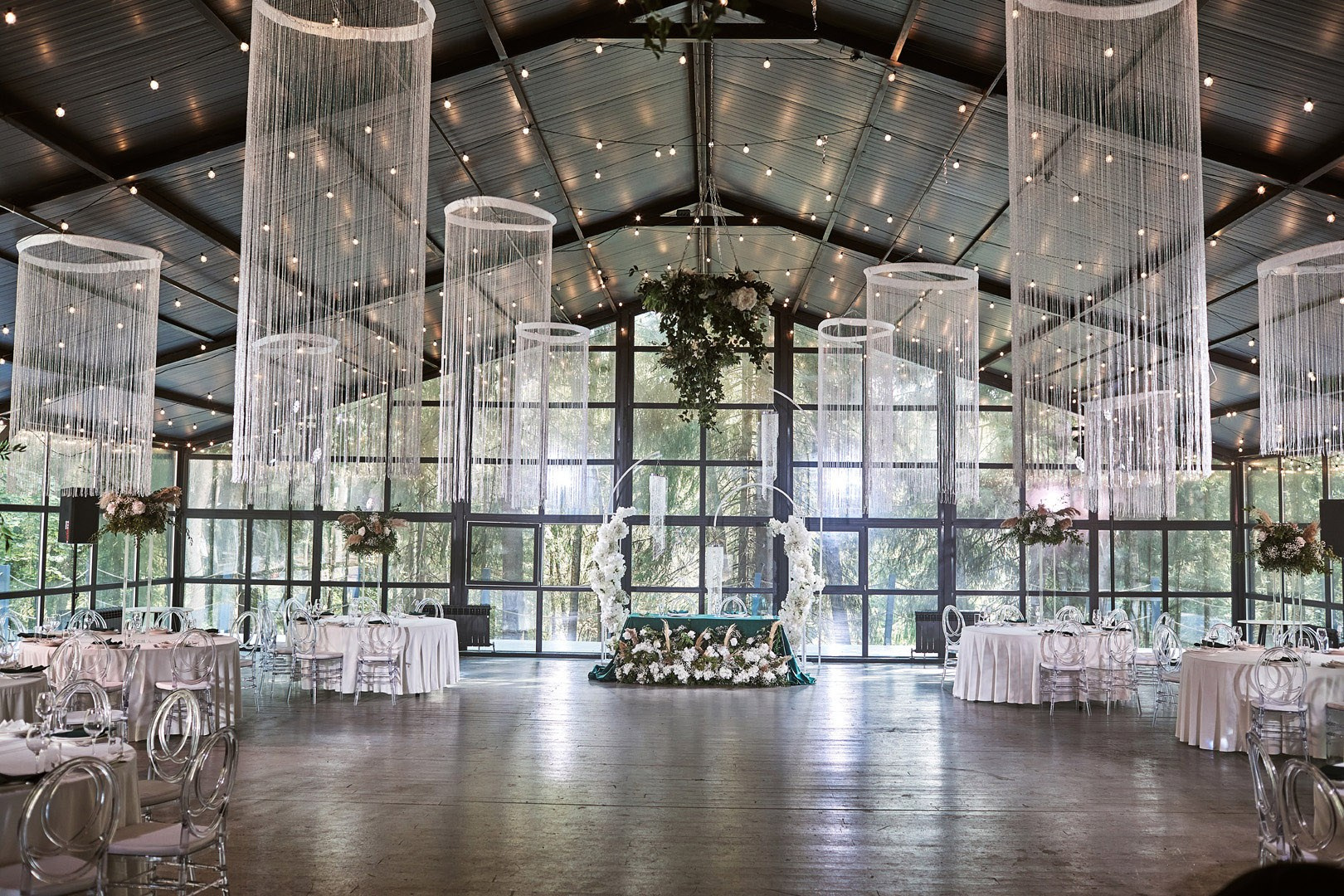 Декораторы Мастерская декора. Подрядчики и друзья сети свадебных площадок House for wedding