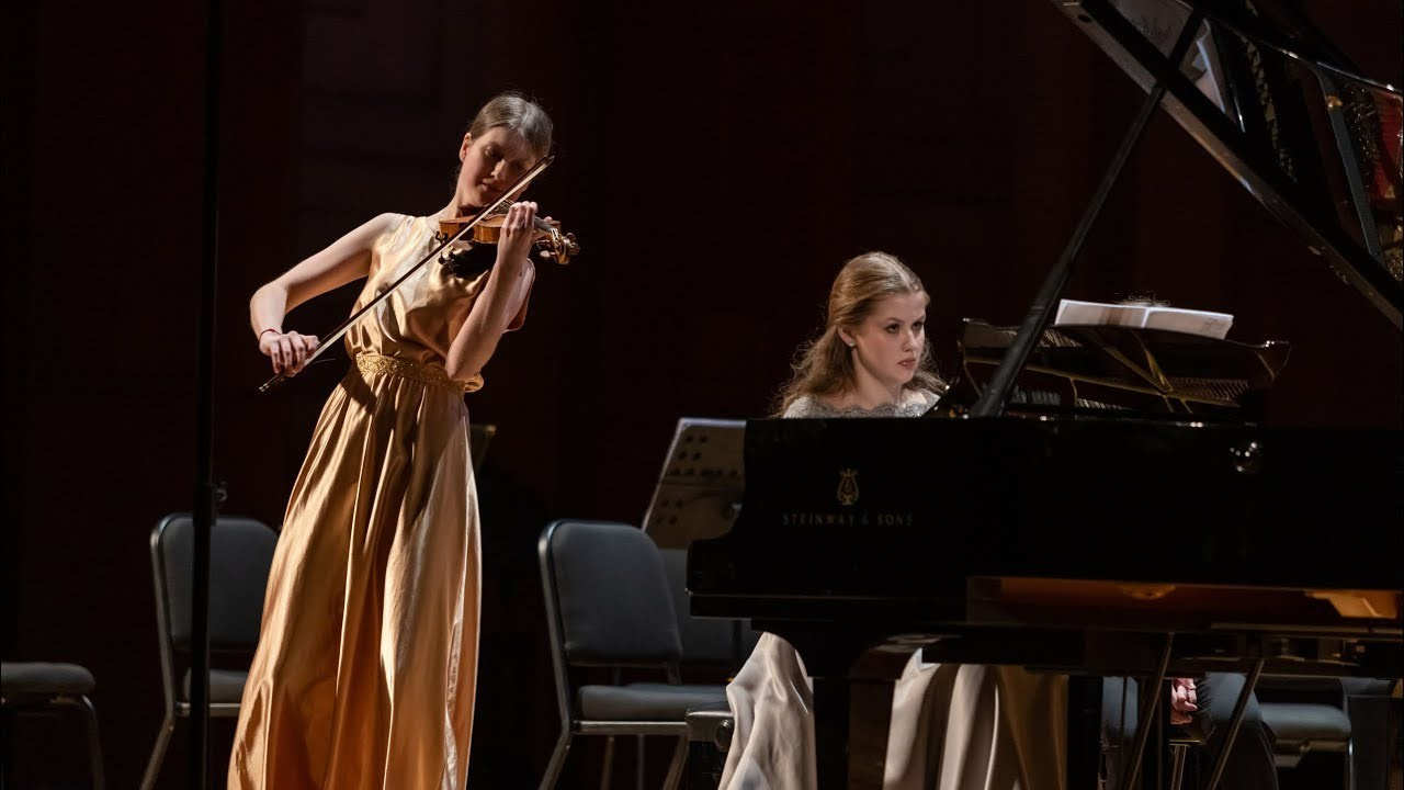 Видео. Арсения Сибилёва | скрипка