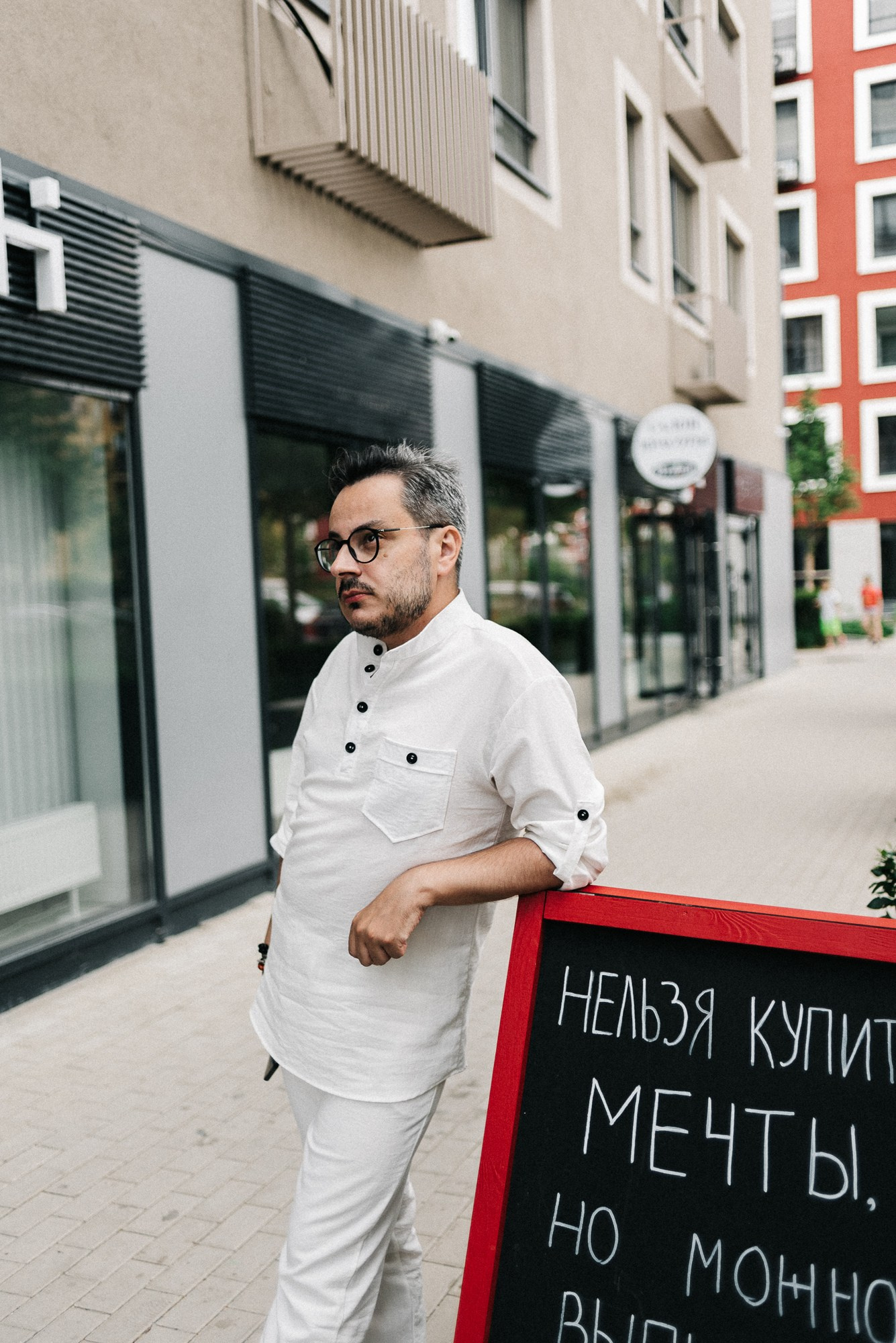 Мужской фотограф в Тюмени — бизнес-портрет и городская съёмка. Портретный фотограф Тюмень Дарья Мустафина