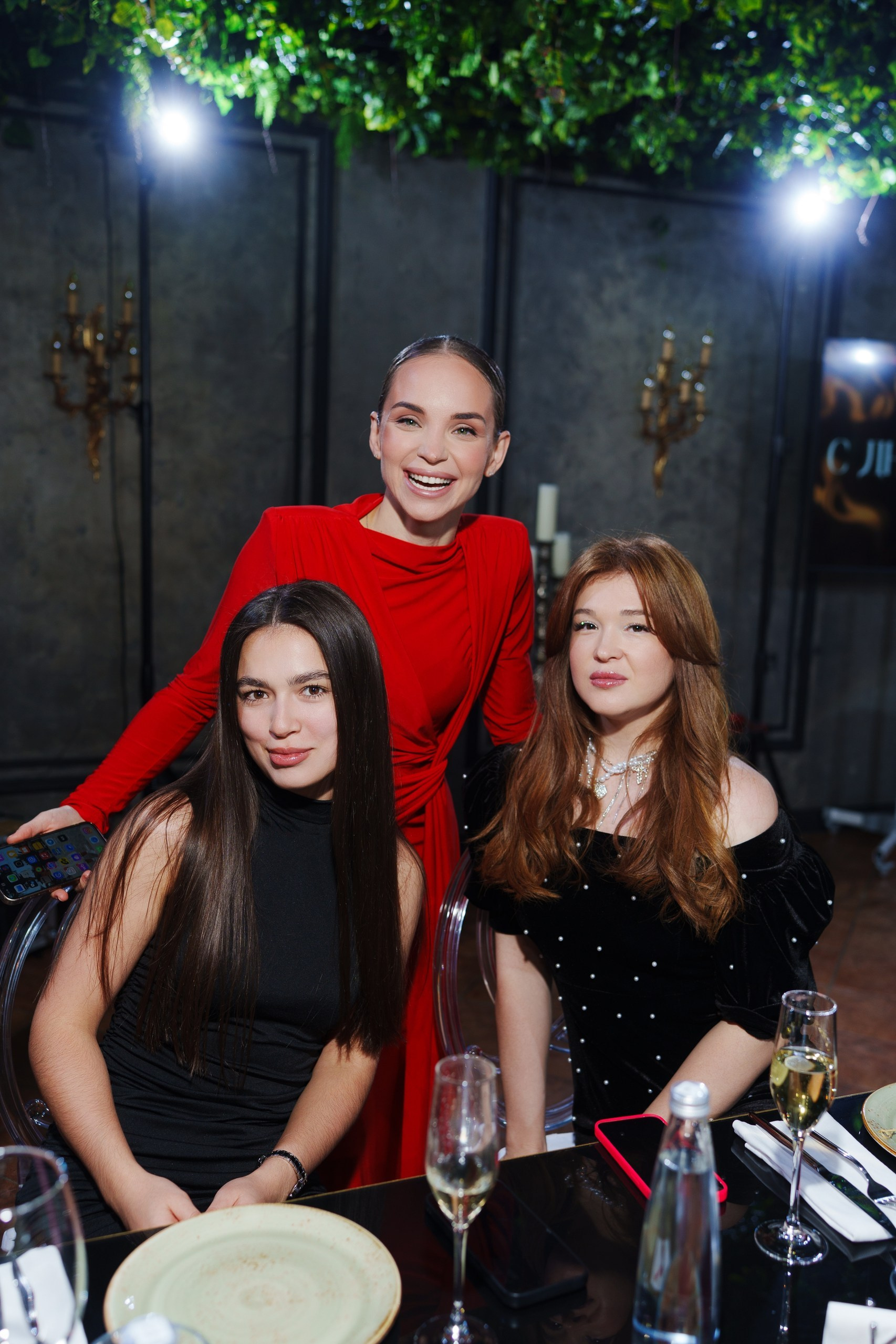 Фотосъёмка дня рождения Камилы — девичник в Грибовском холле