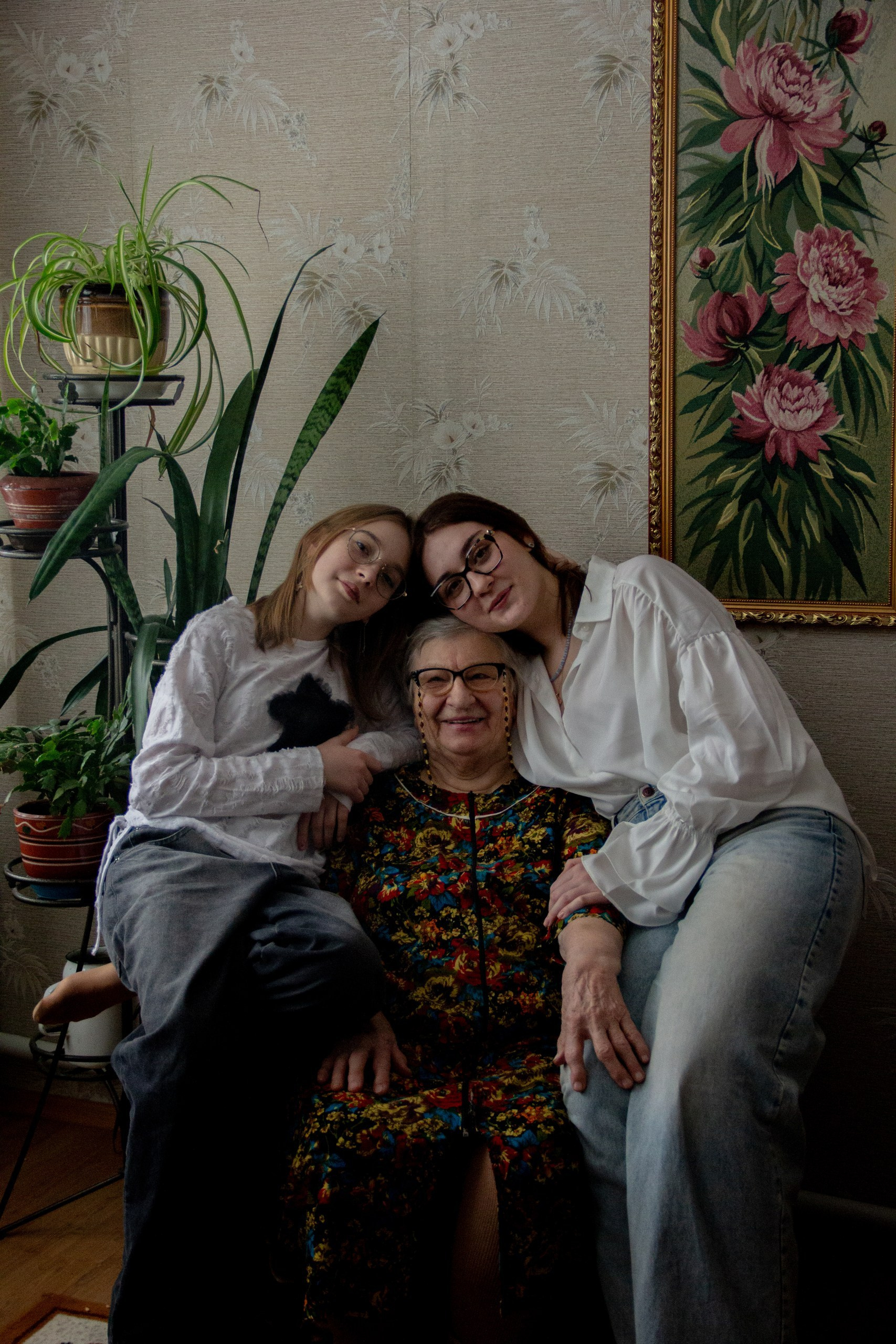 Четыре поколения в одном объективе или как я ездила в Егорьевск. Фотограф про чувства Варя Сильвестрова, Москва