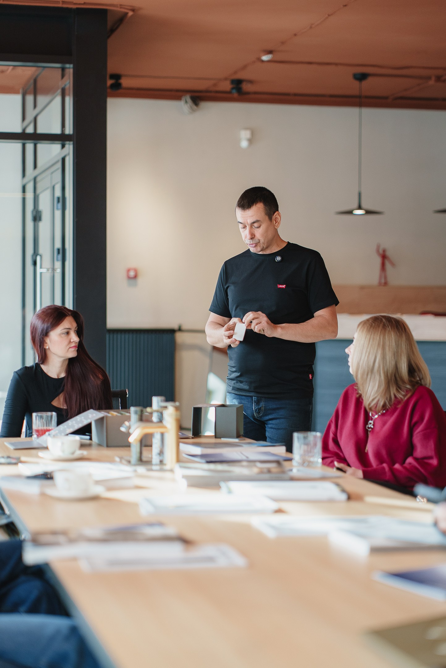 Presentation | Sibvanna and Fusionline. WOOD TWOREZ Furniture Factory|TWOREZ Furniture Studio