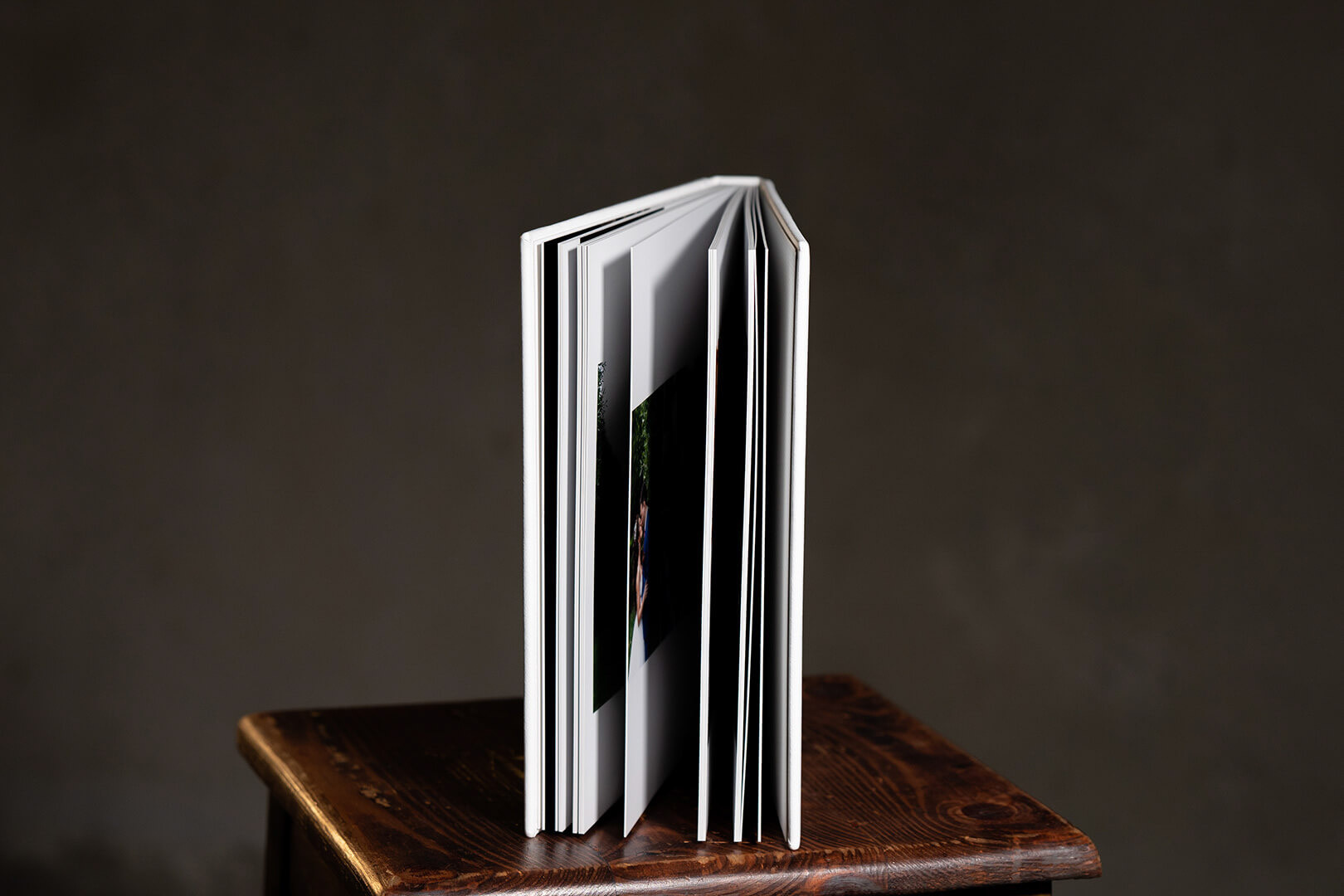 Фотокниги TWINS STUDIO. ТВИНС СТУДИО — лучшие свадебные фотографы и видеографы в Краснодаре