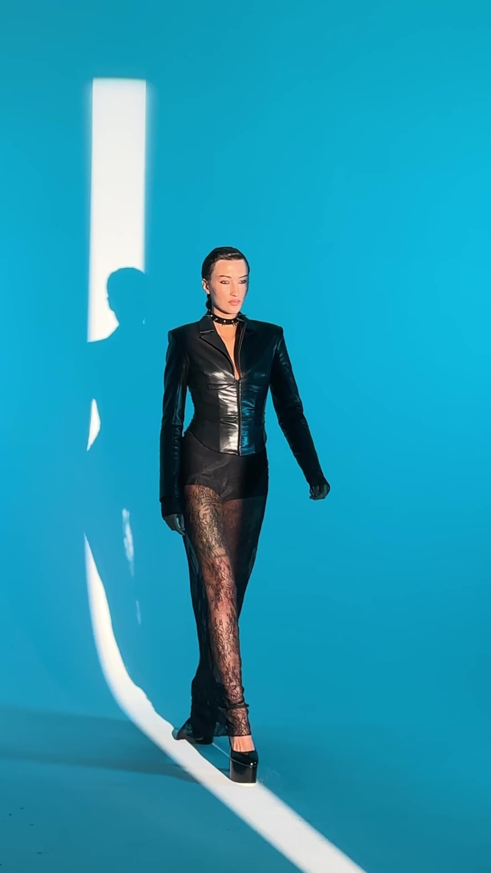 MANIQUE x TH32ND_SCH001. Креативный директор в Москве Юлия Пронская