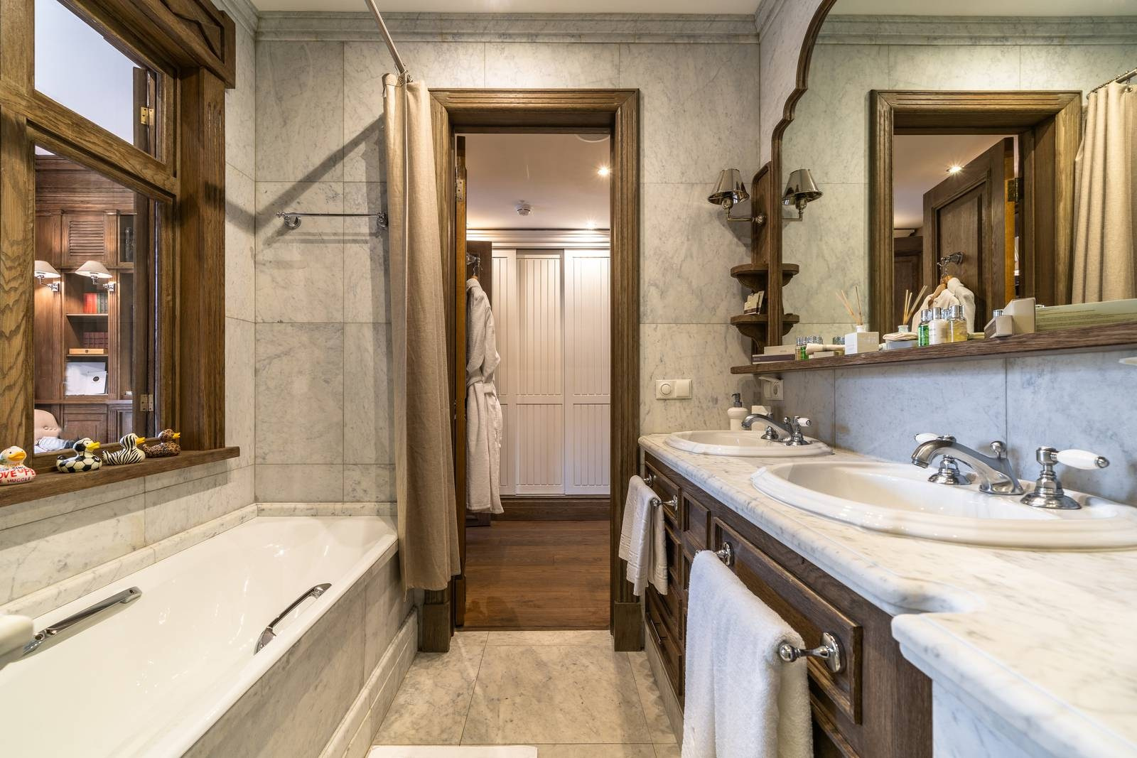 Гайд по отелям СПБ для свадебной съёмки. Свадебный и портретный фотограф