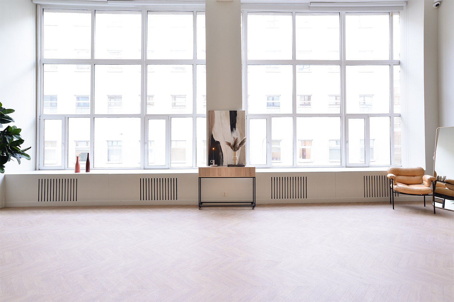 Локация для бизнес-съемки в современном стиле