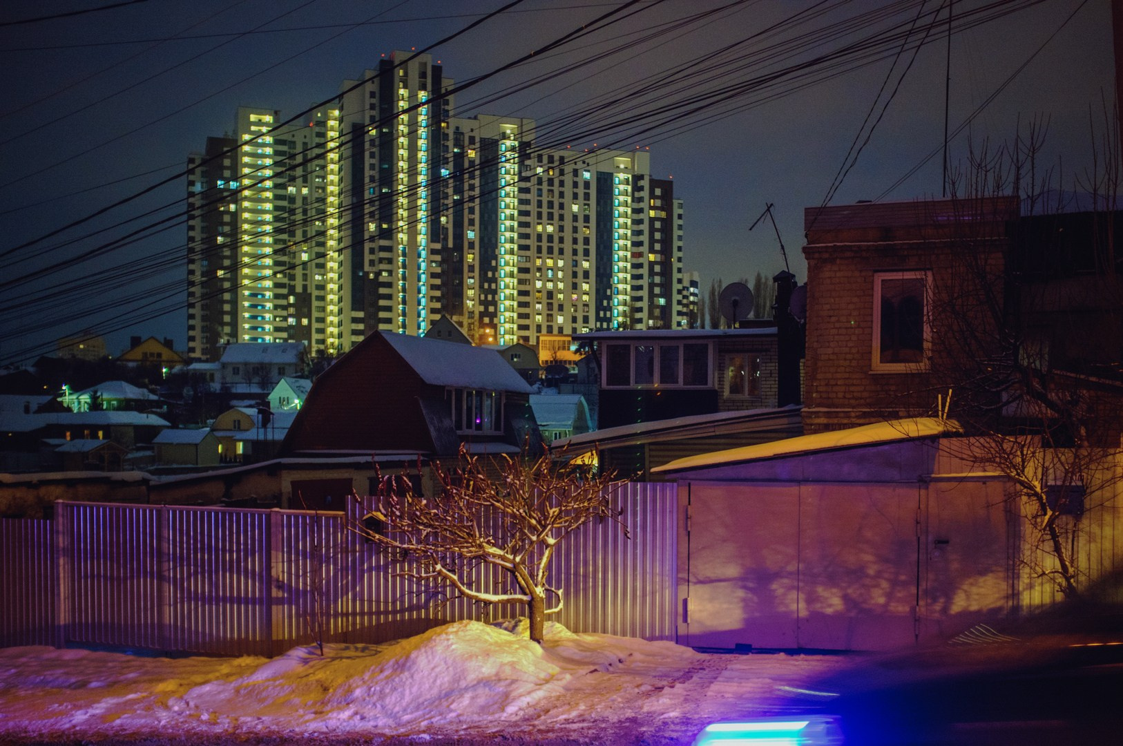 Зима уходящая. Руслан Шувалов (поэтограф)