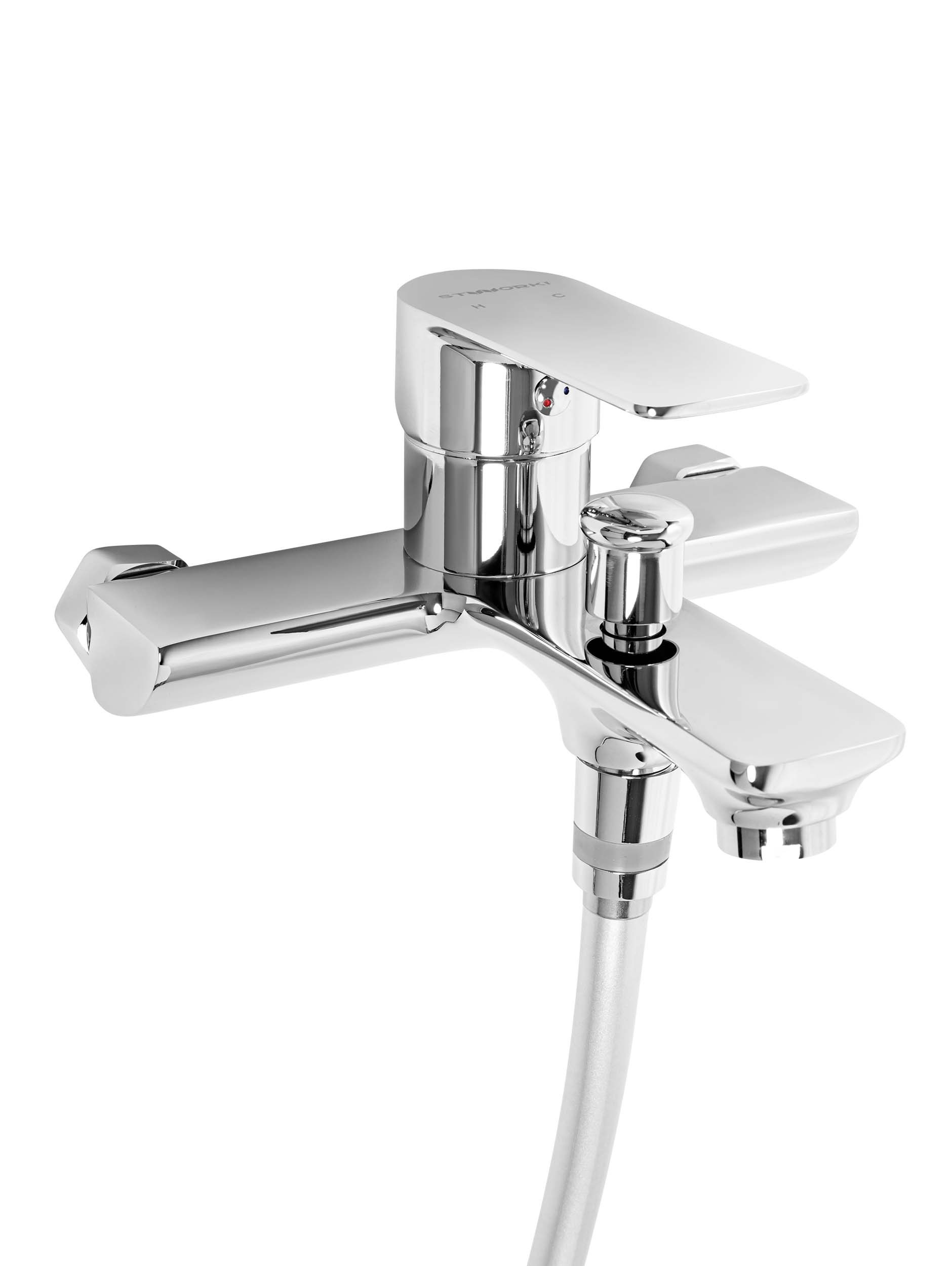 Предметная съемка сантехники на белом