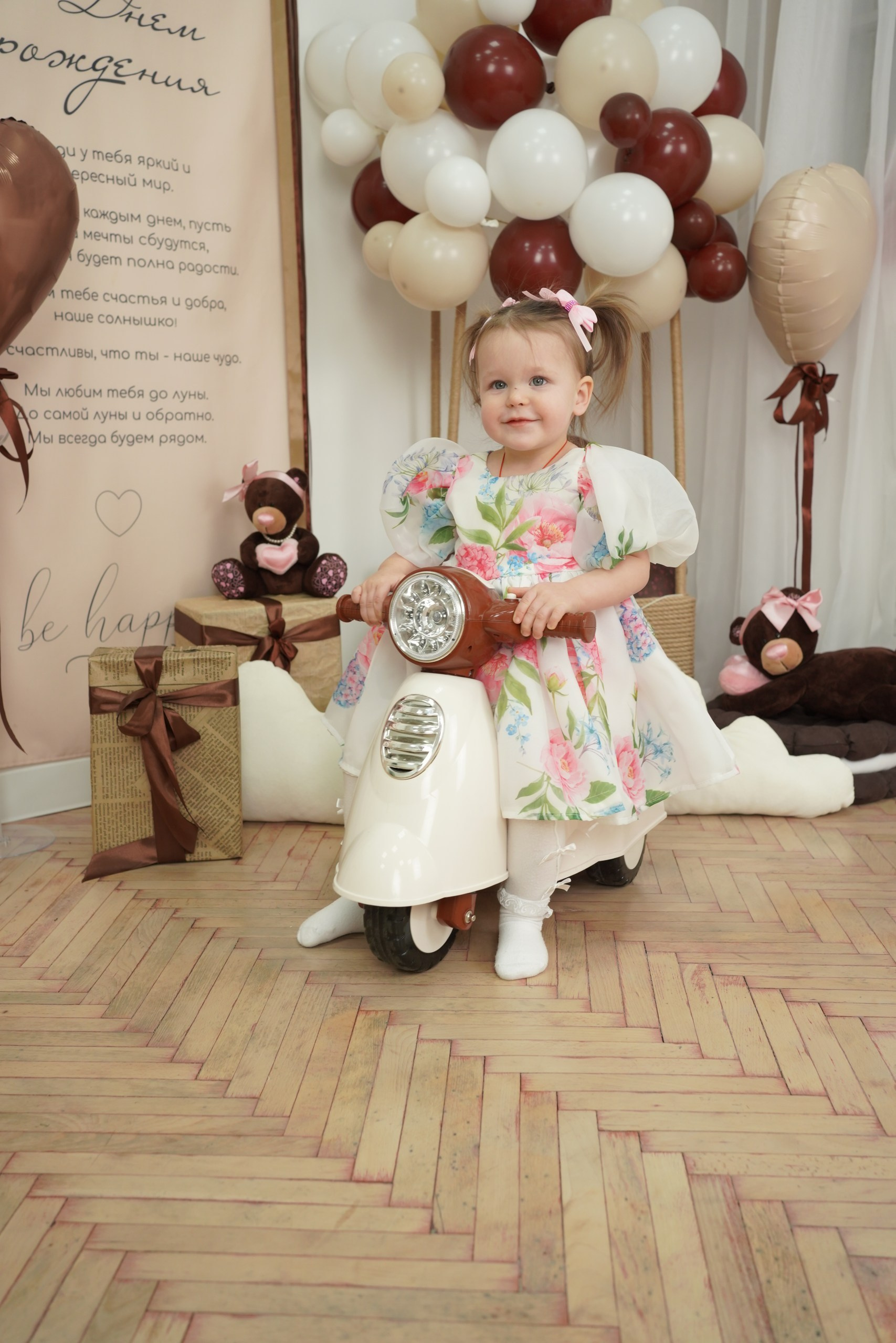 Фотоссесия на Годик для Девочки. Детская Фотостудия ГОДОВАСИКИ в Санкт-Петербурге фотосесия на годик