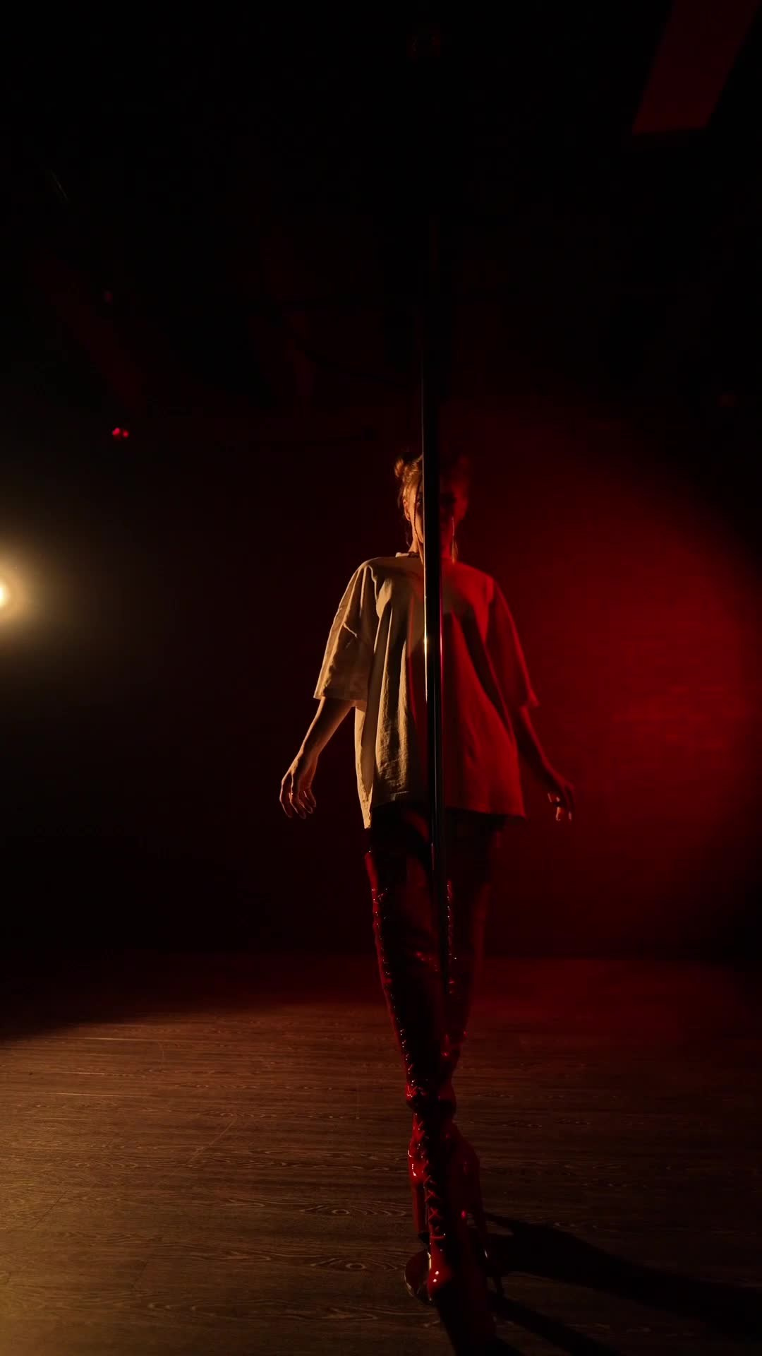 Локации «Силуэт». Studio 4U — Для танца. Для фото. Для тебя