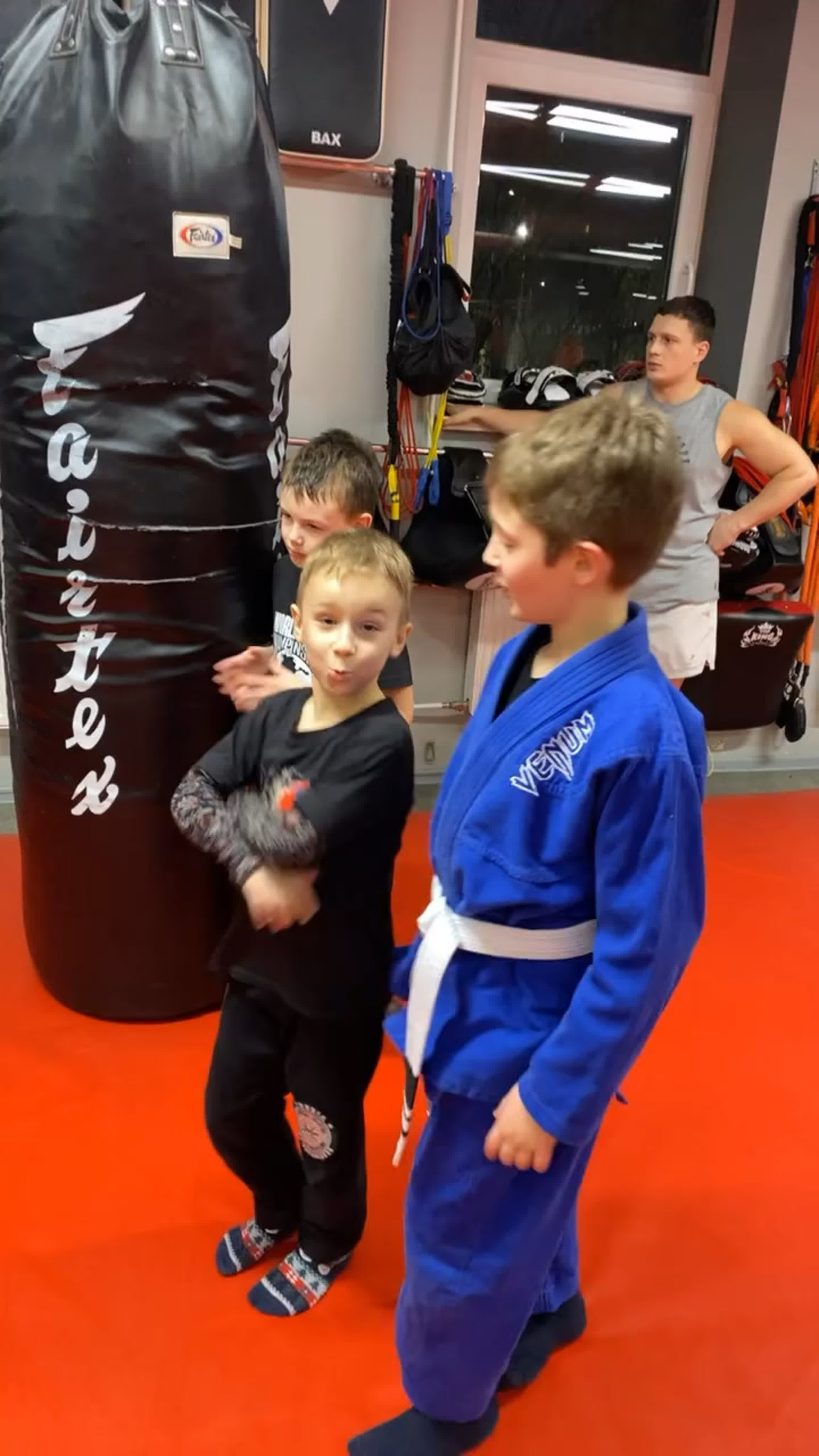 Тренировка детей с 4 до 6 лет. Цели и задачи. Клуб единоборств, тайского бокса и джиу-джитсу KLETKA