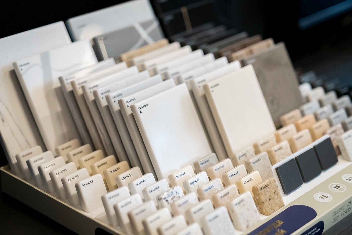 Презентация компании INTERSTONE — производителя и поставщика кварцевого камня, акрилового камня и широкоформатных керамических плит. ВУД ТВОРЕЦ мебельная фабрика|ТВОРЕЦ студия мебели