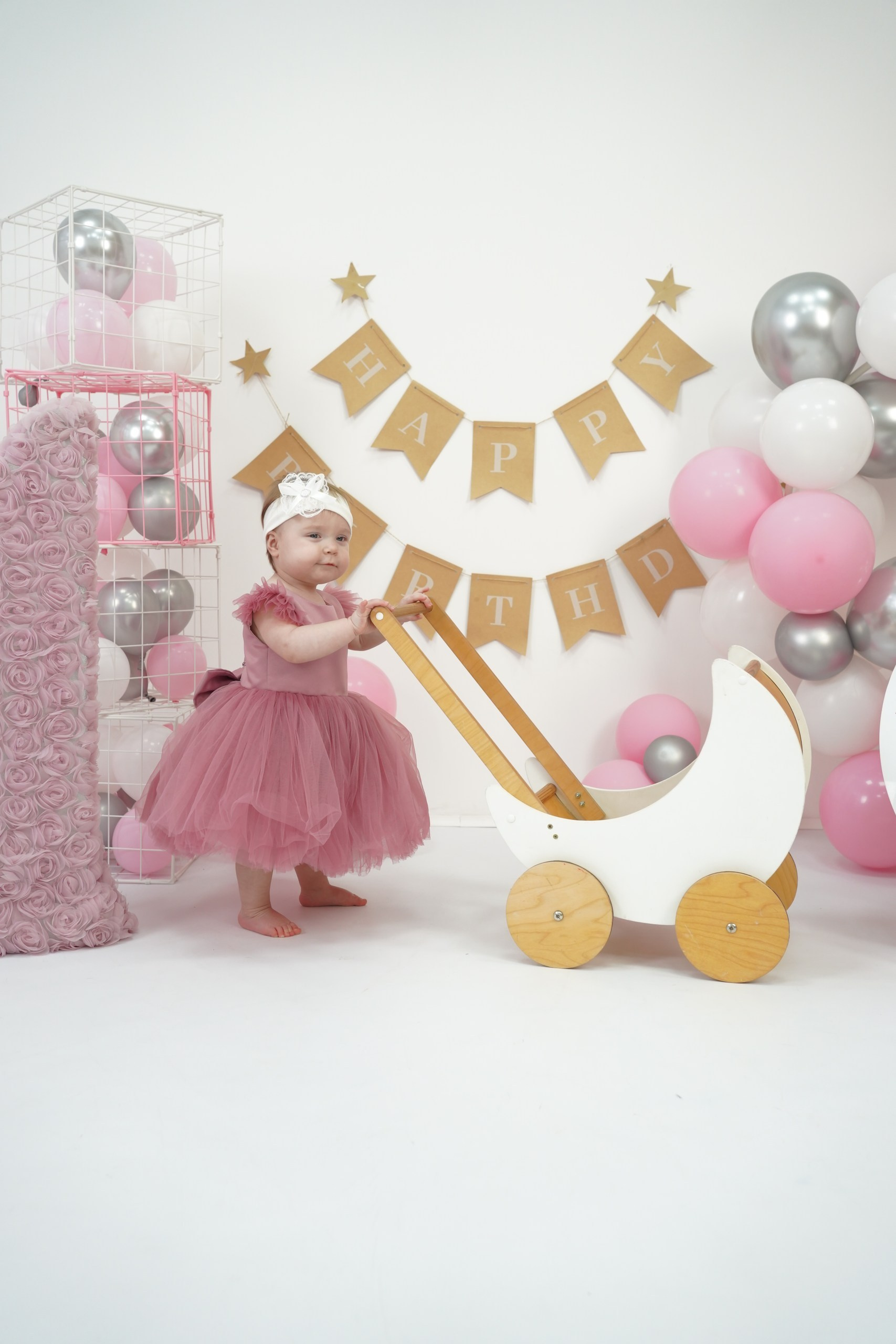 Фотоссесия на Годик для Девочки. Детская Фотостудия ГОДОВАСИКИ в Санкт-Петербурге фотосесия на годик