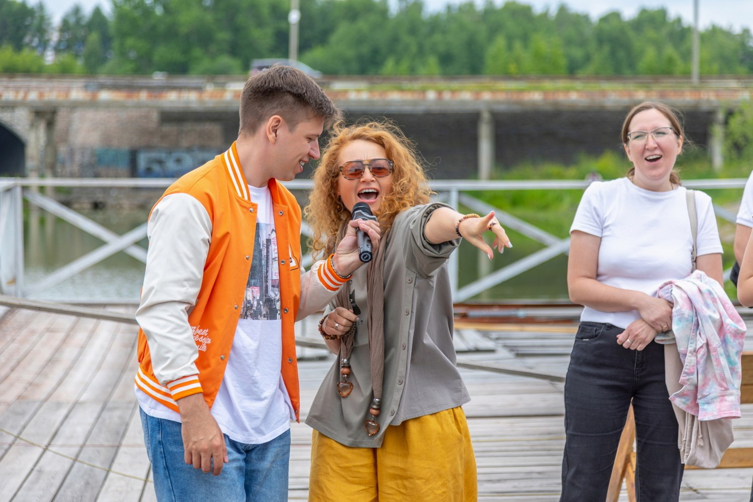 Свадебный фотограф Иркутск. Фотограф видеограф Иркутск фото видео студия Алексея Марамзина