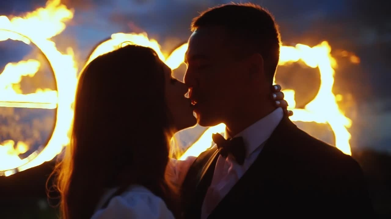 Свадебный видеограф. Семейный и свадебный фотограф Молодзяновская Елена