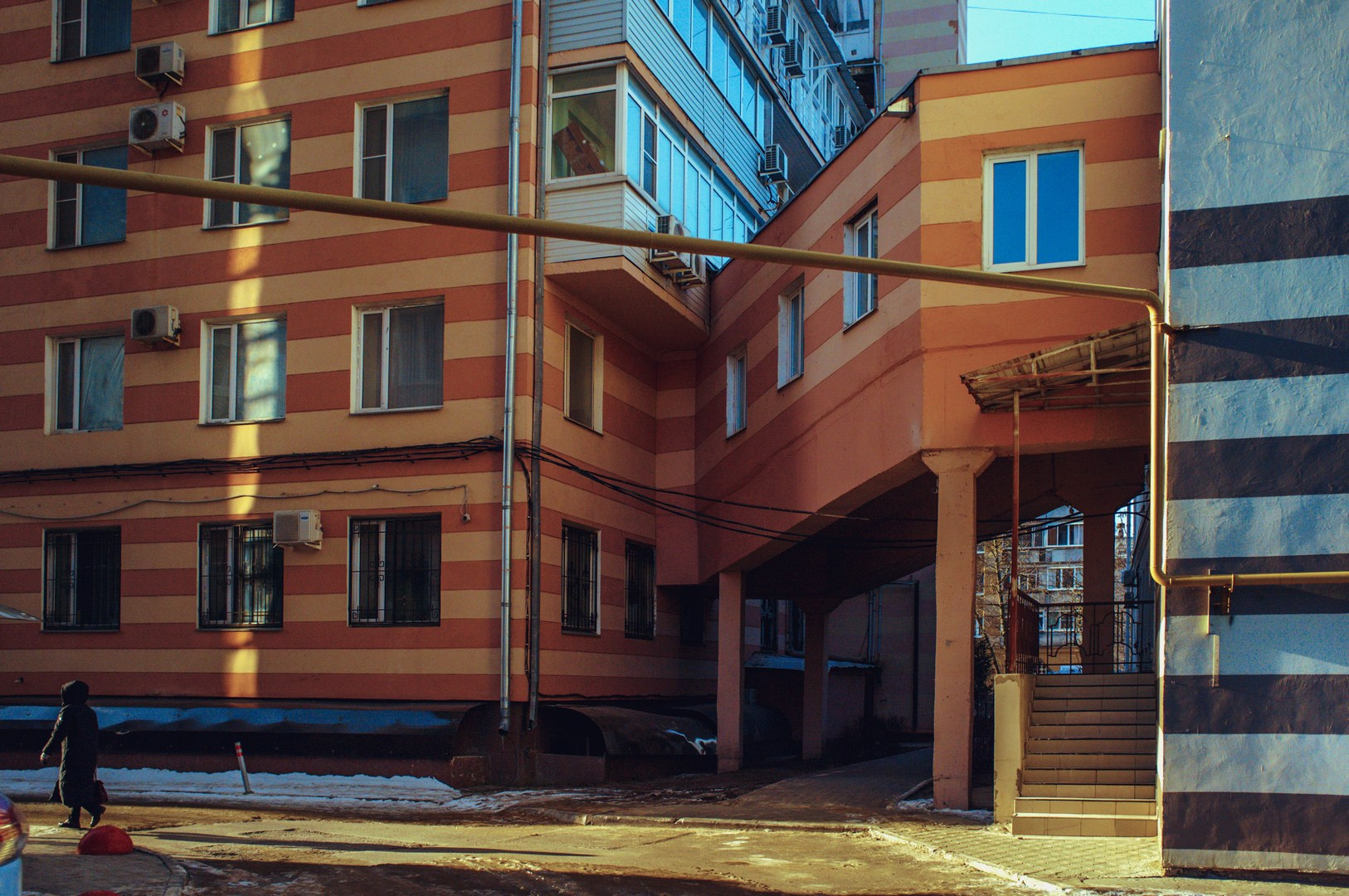 Зима уходящая. Руслан Шувалов (поэтограф)