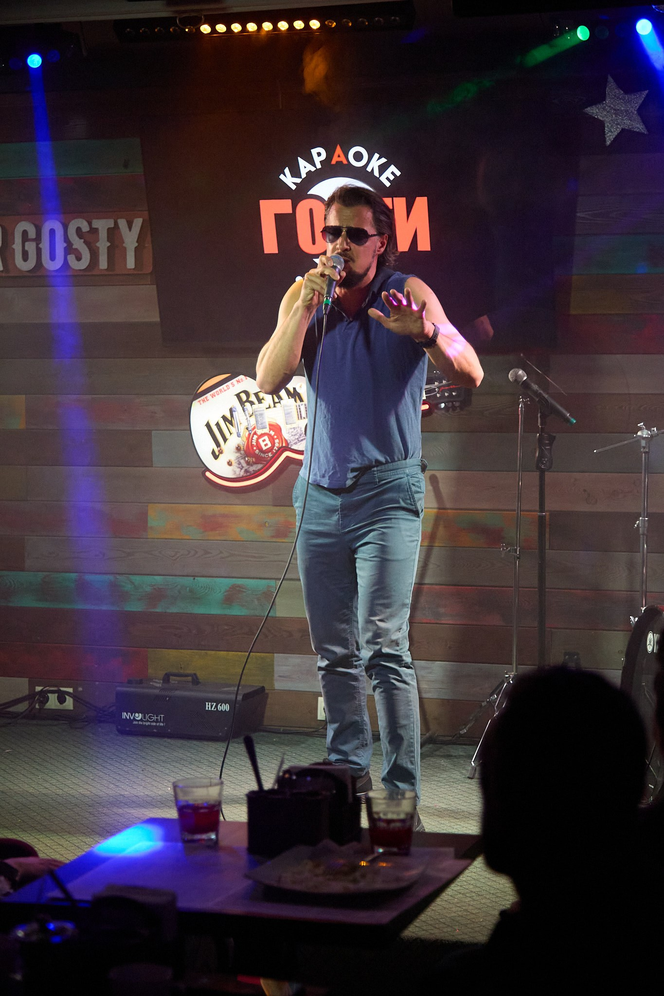 Концерт в баре «Гости». Фотограф Омск | Александр Вандеров