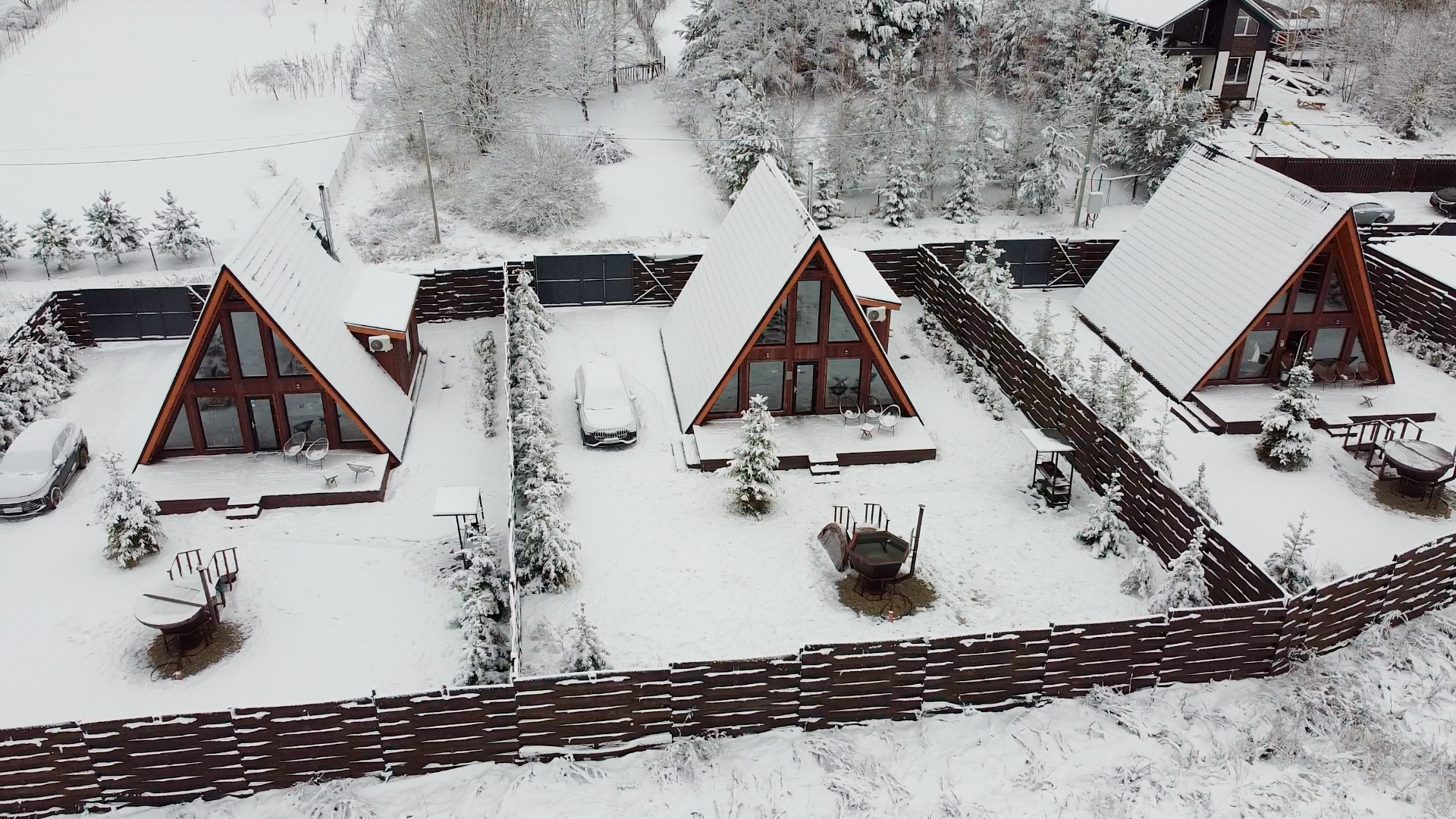 Аренда дома с чаном баней на Новый год - Загородный домик на 6 человек. Коттедж А-фрейм с баней и уличным чаном в Подмосковье - в аренду для отдыха