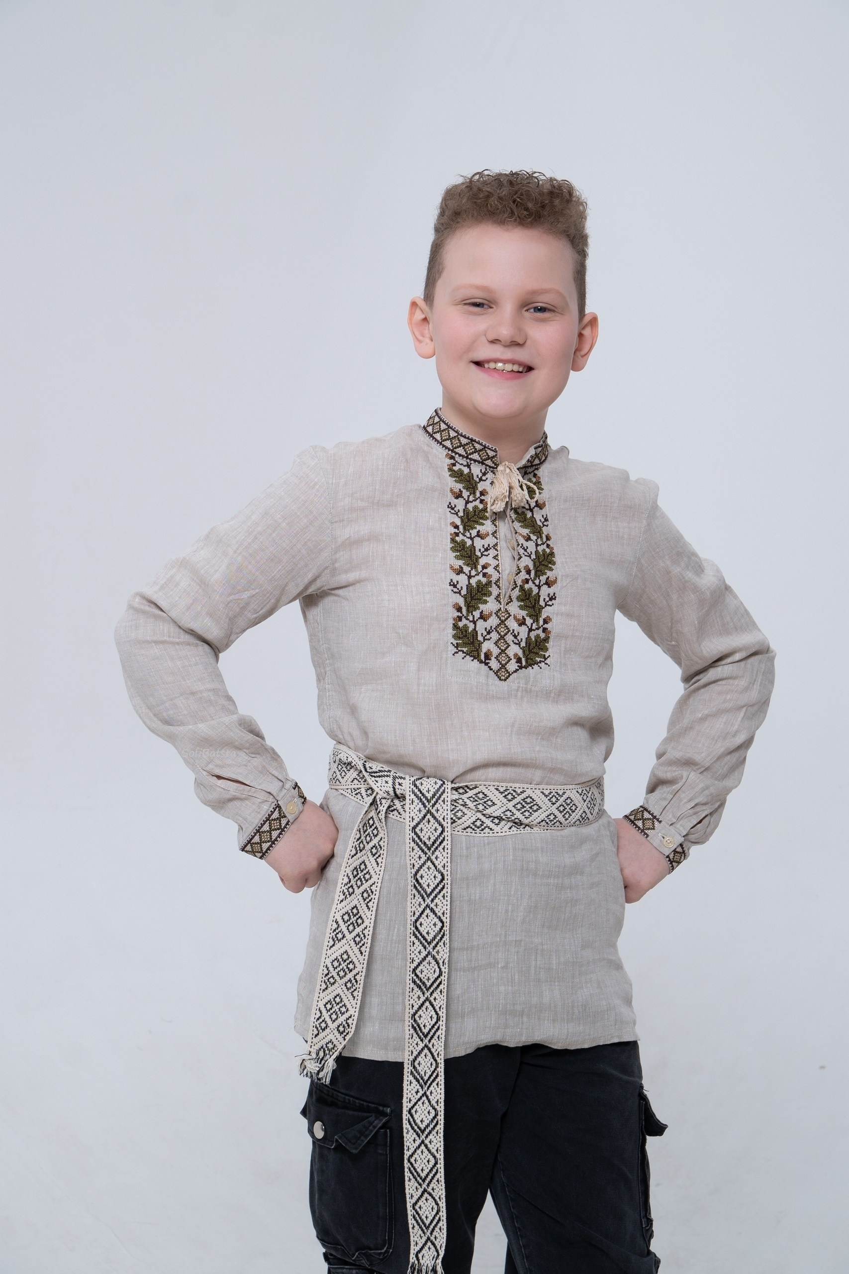 Прокат русских и сказочных костюмов в Белгороде. Русская и славянская одежда. Современна русская одежда