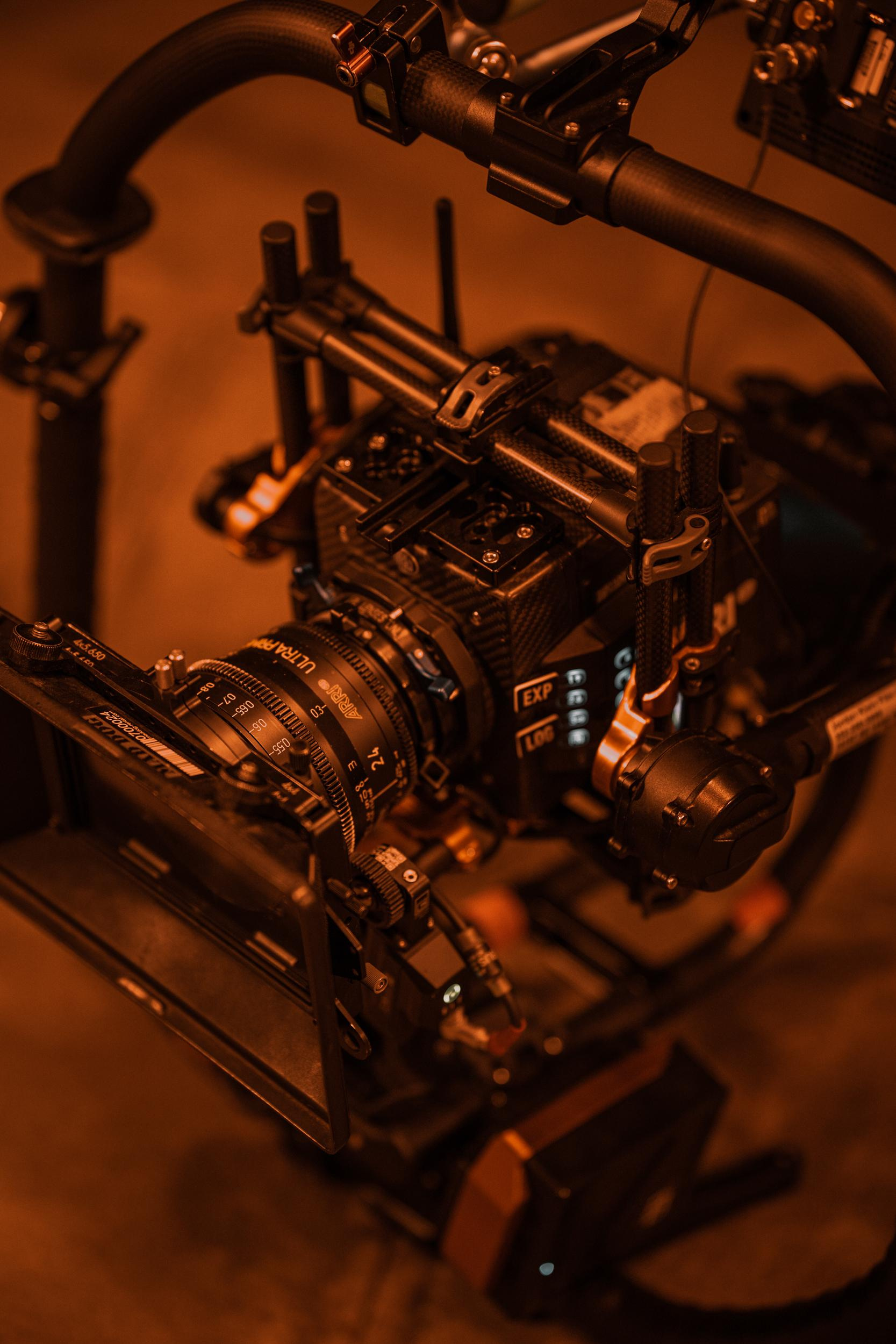 Презентация. Видеопродакшн NASTROE в России и на Шри-Ланке