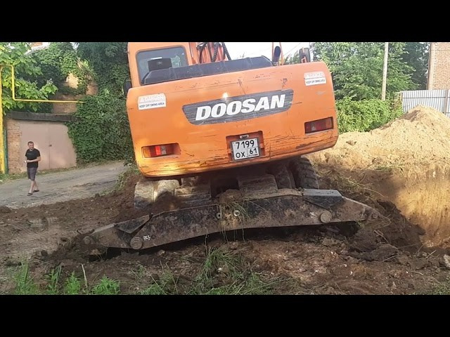 Видео: Наша спецтехника в действии. Аренда спецтехники в Ростове-на-Дону и других регионах