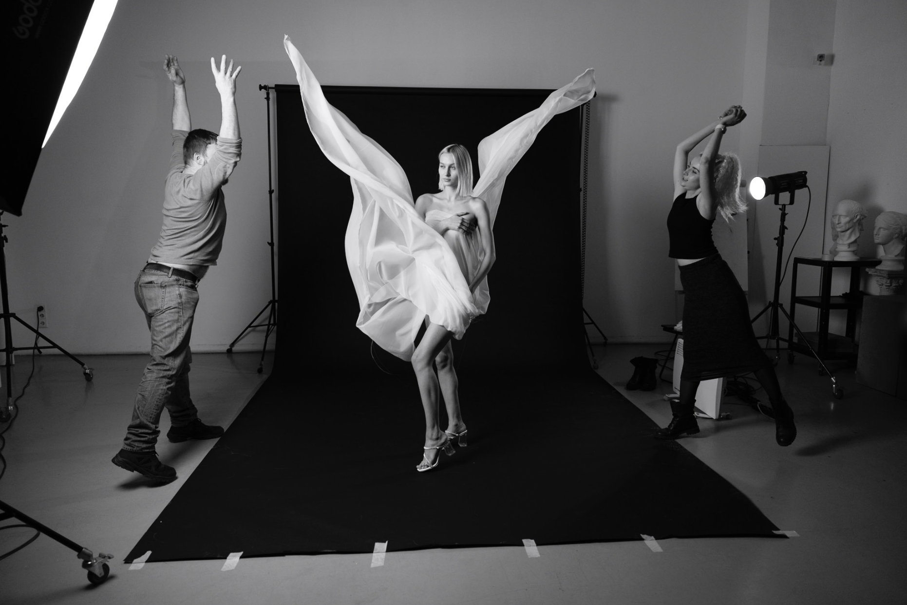 Мастерская по НЮ фотографии. Профессиональный портретный фотограф в Москве Юрий Бессуднов