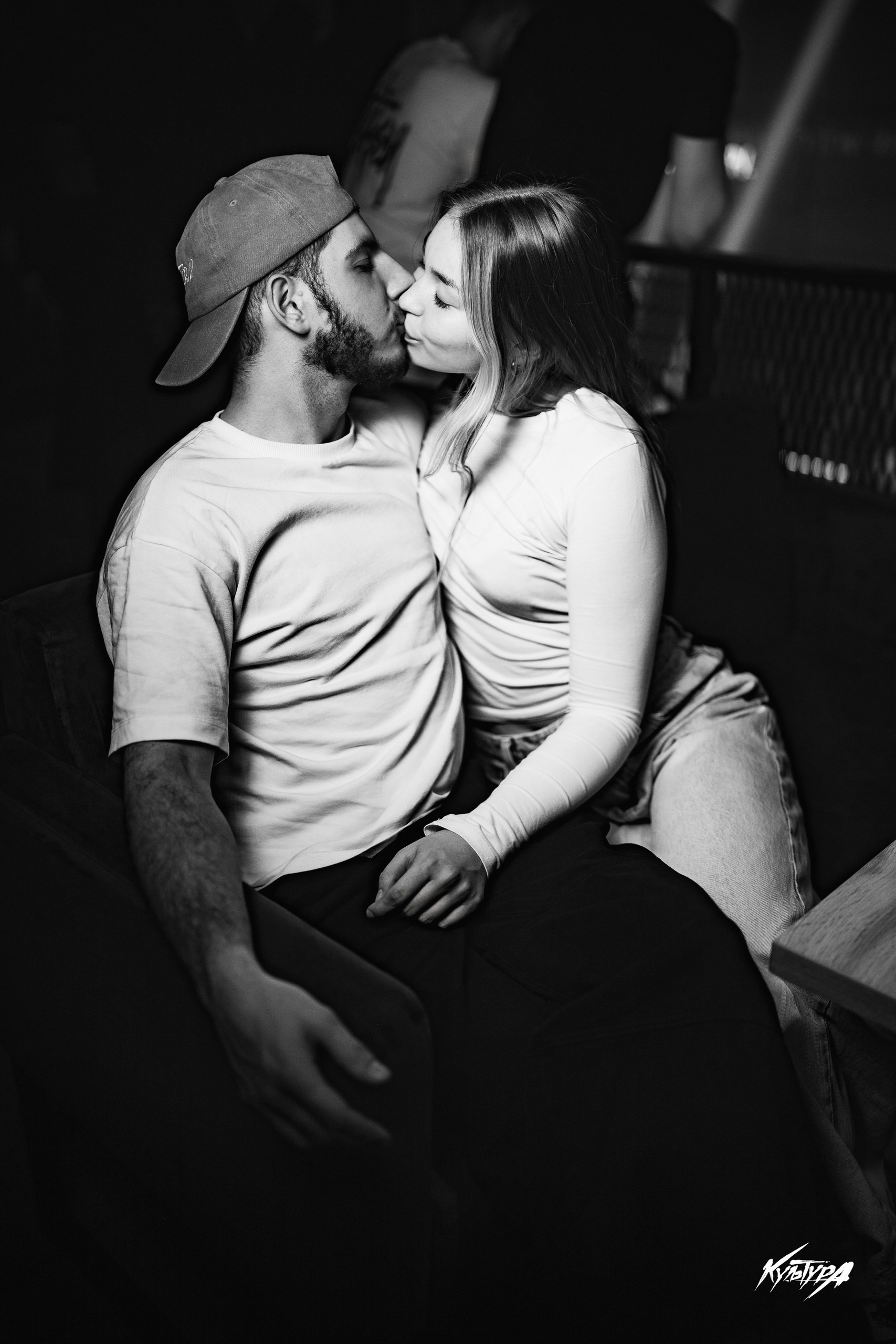 Съемка, ночнуй клуб, репортаж. Фотограф Камчатка Тимофей Тимофеенко