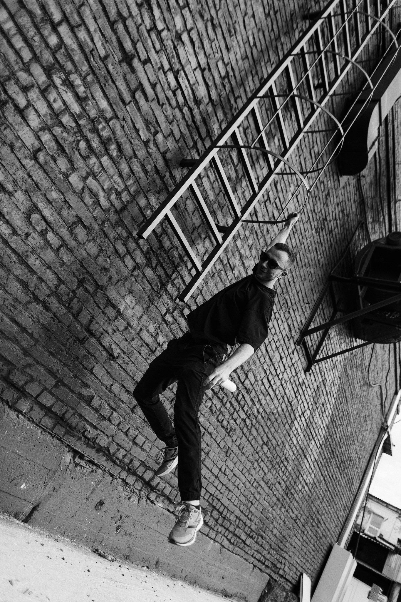 Мужская спортивная фотосессия в Тюмени: боулдеринг и лайфстайл. Фотограф Дарья Мустафина, Тюмень