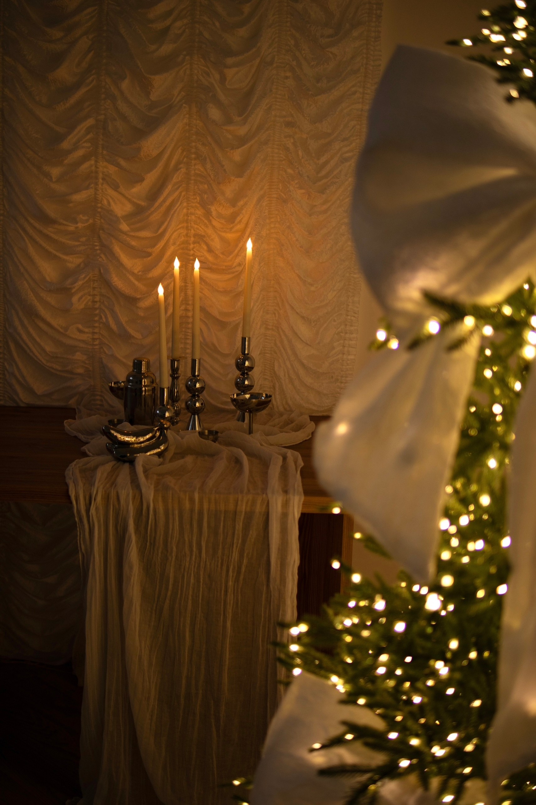 Фотостудии Севастополя. Лучшие фотостудии Севастополя. Фото интерьера фотостудий. Актуальные фото фотостудий Севастополя. Профессиональная фотосъемка в Крыму. Натуральные эмоции и живые кадры. Забронируйте дату прямо сейчас!