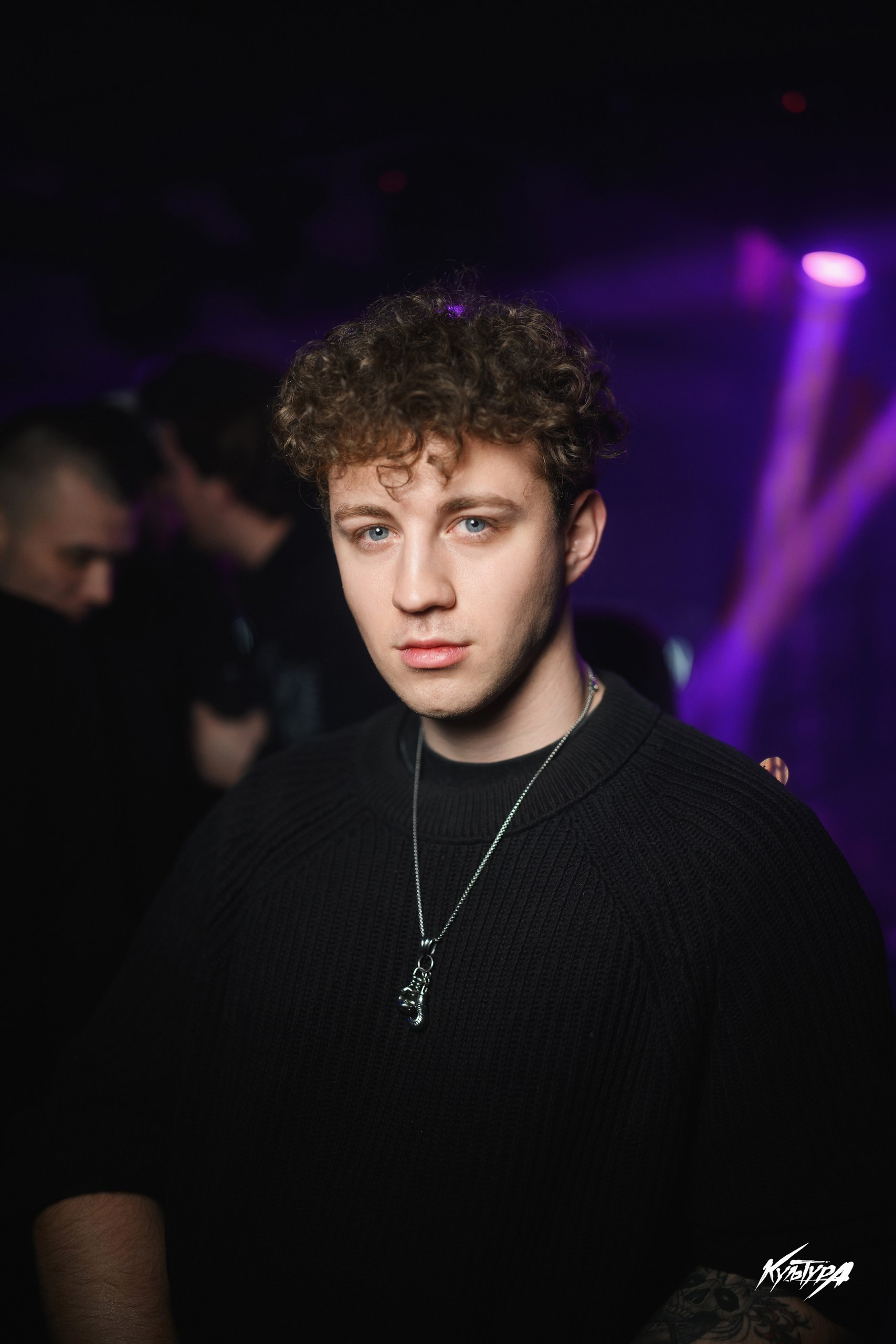 Репортажная съемка в ночном клубе. Фотограф Камчатка Тимофей Тимофеенко