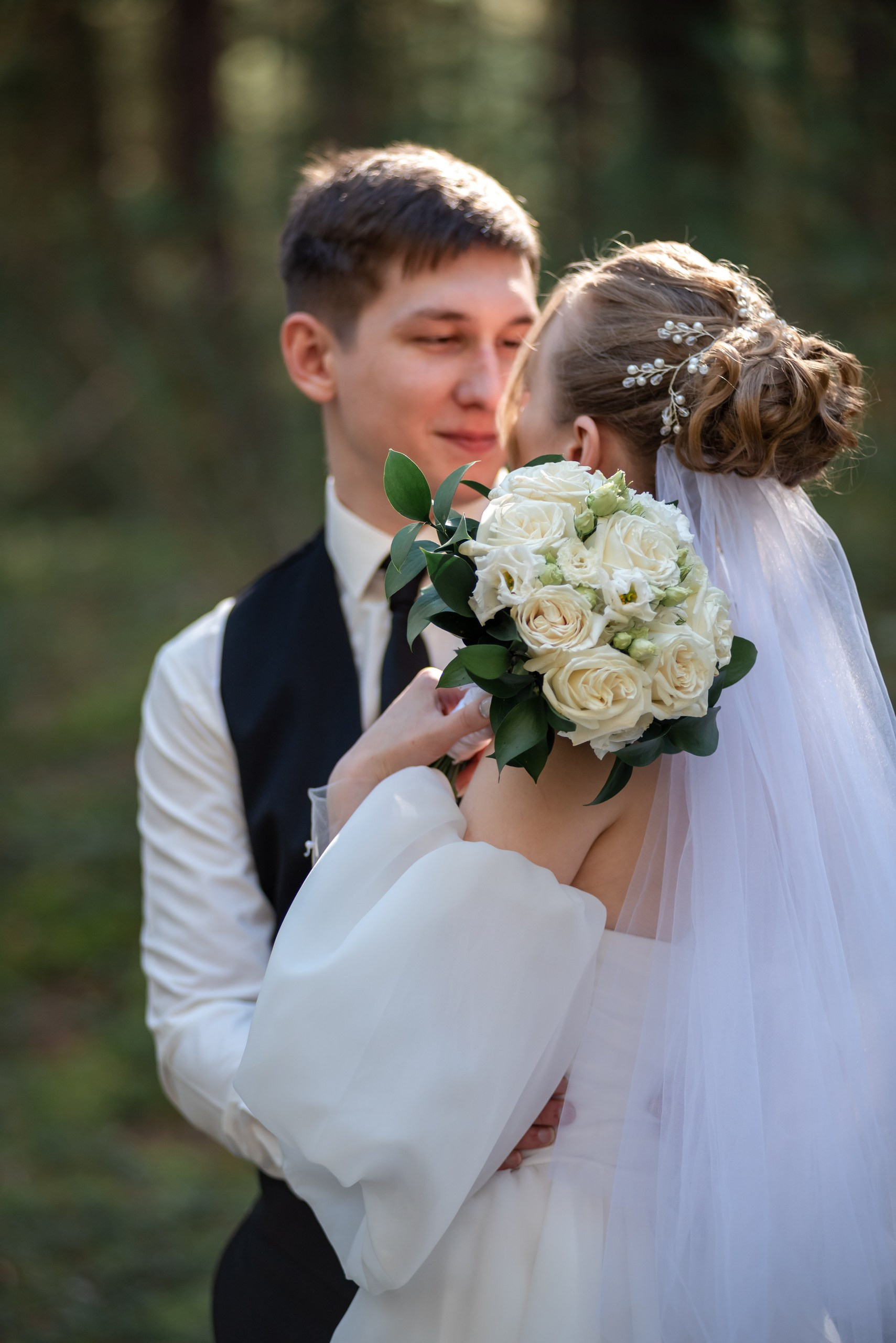 Торжественный день Валерия и Елены. Фотограф в Сузуне — Зоя Попова (Собственная фотостудия)