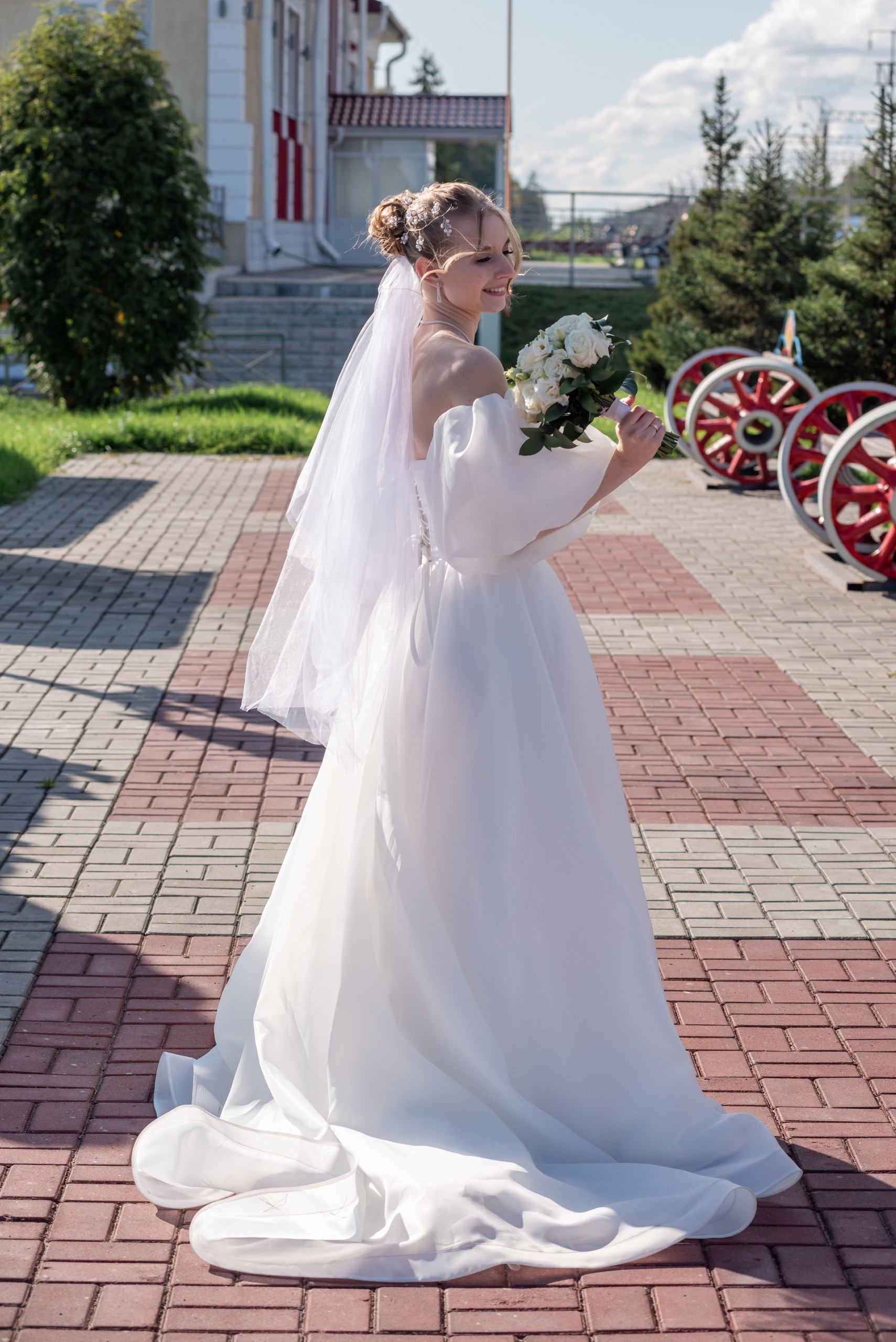 Торжественный день Валерия и Елены. Фотограф в Сузуне — Зоя Попова (Собственная фотостудия)