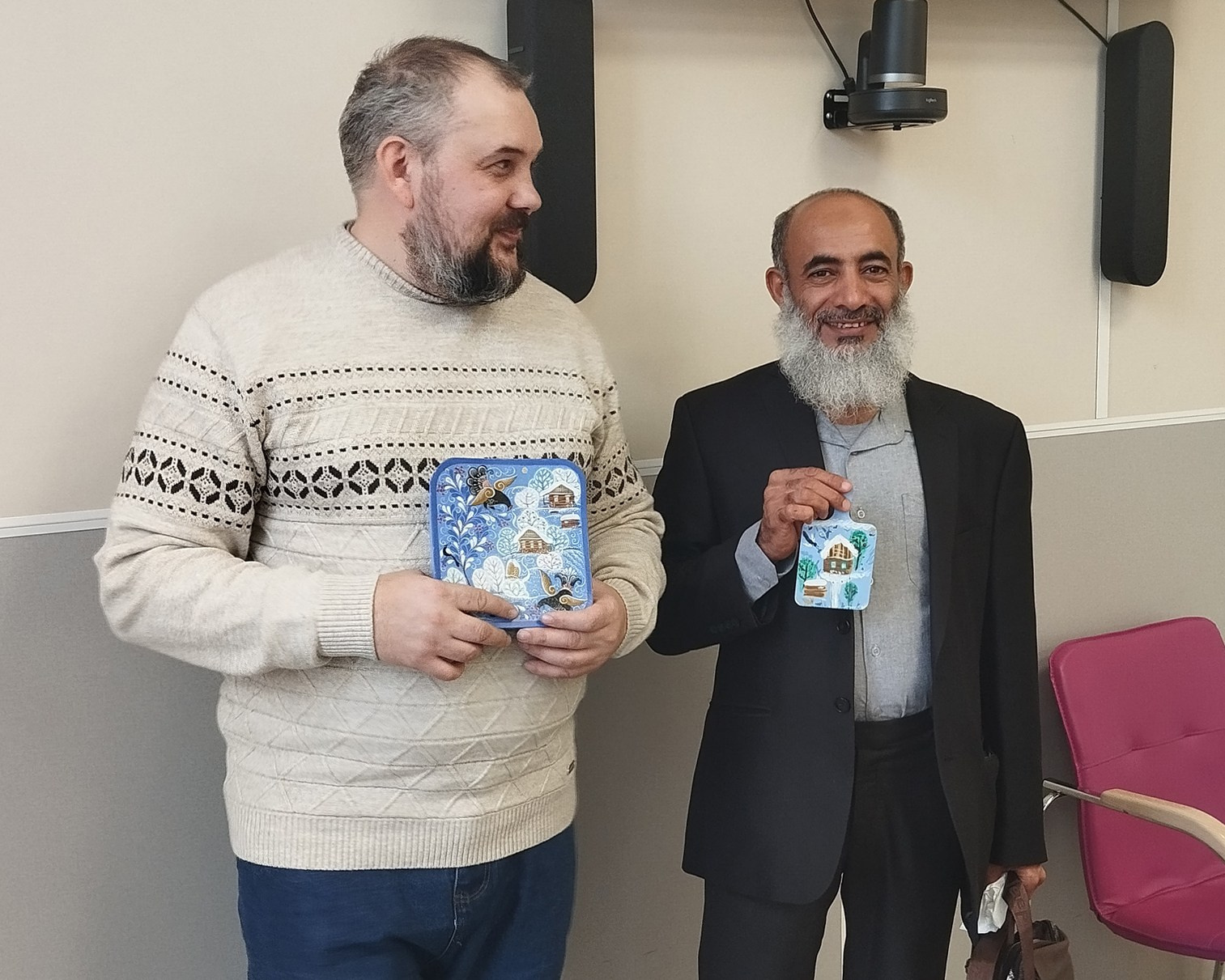 Мастер-класс в ГПНТБ СО РАН. Сувениры и подарки с Ордынской росписью | Новосибирск