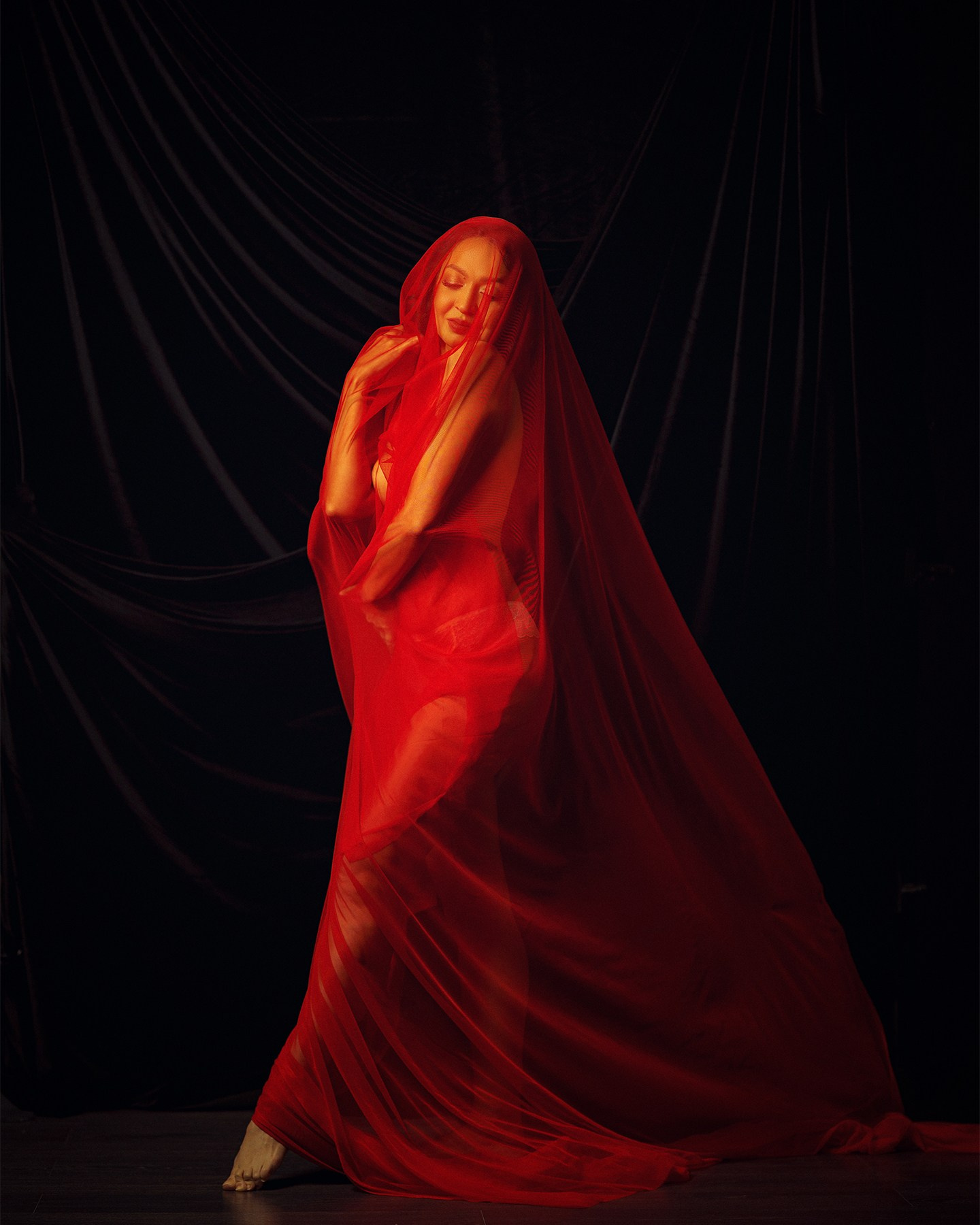 Будуарная и ню фотосессия — эстетика, доверие и уважение к женской красоте