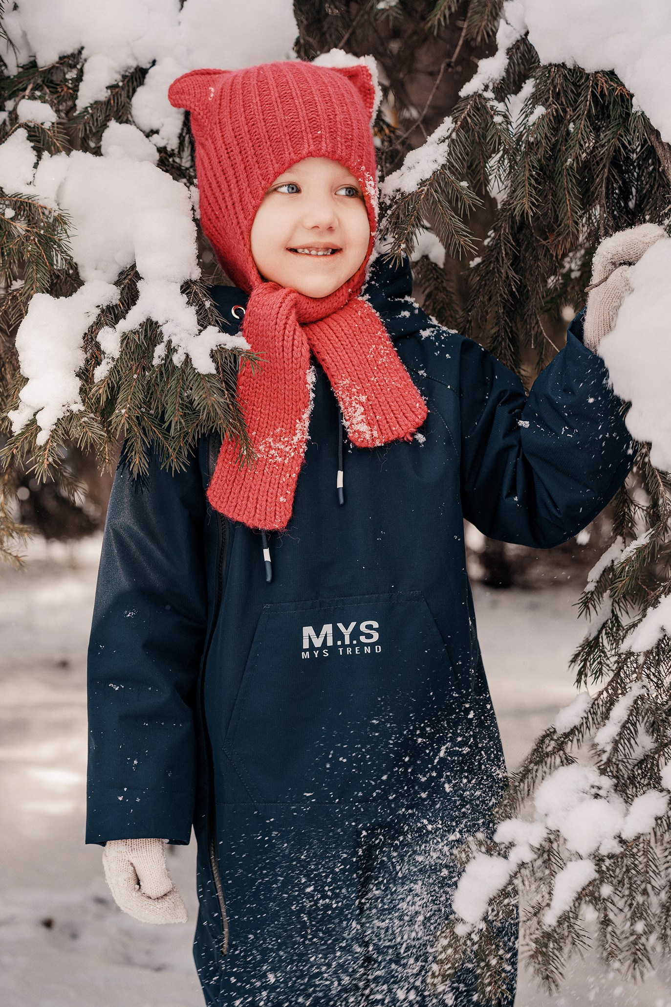 Профессиональный фотограф Никита Максимов: Междуреченск. Свадебные истории, яркие мероприятия и душевные семейные кадры.