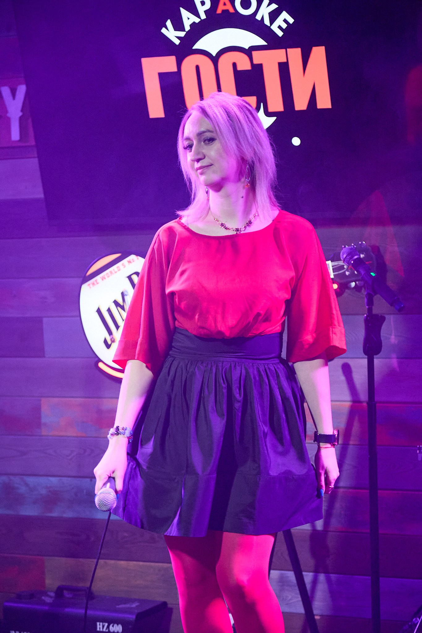 Концерт в баре «Гости». Фотограф Омск | Александр Вандеров