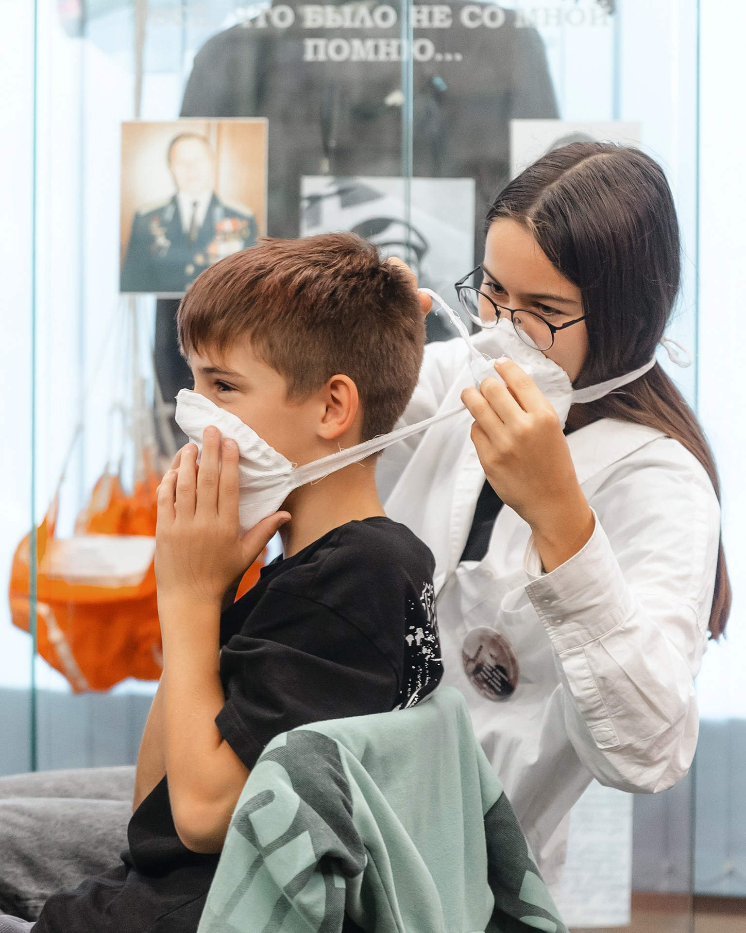 Урок мужества в ГБОУ Школа 956 города Москвы. Фото и видео проект о героях ВОВ, Чернобыльцах, Афганцах