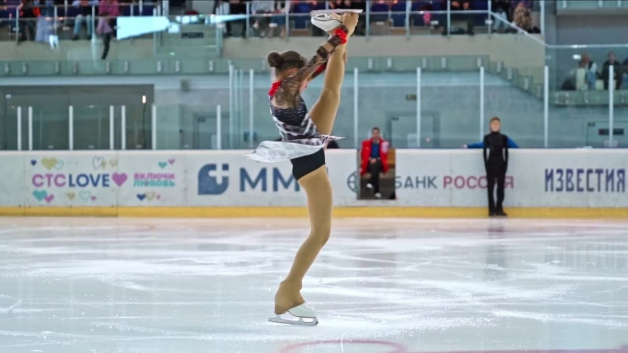 ЛЕДОВЫЙ ДВОРЕЦ ИГОРА. ФИГУРНОЕ КАТАНИЕ