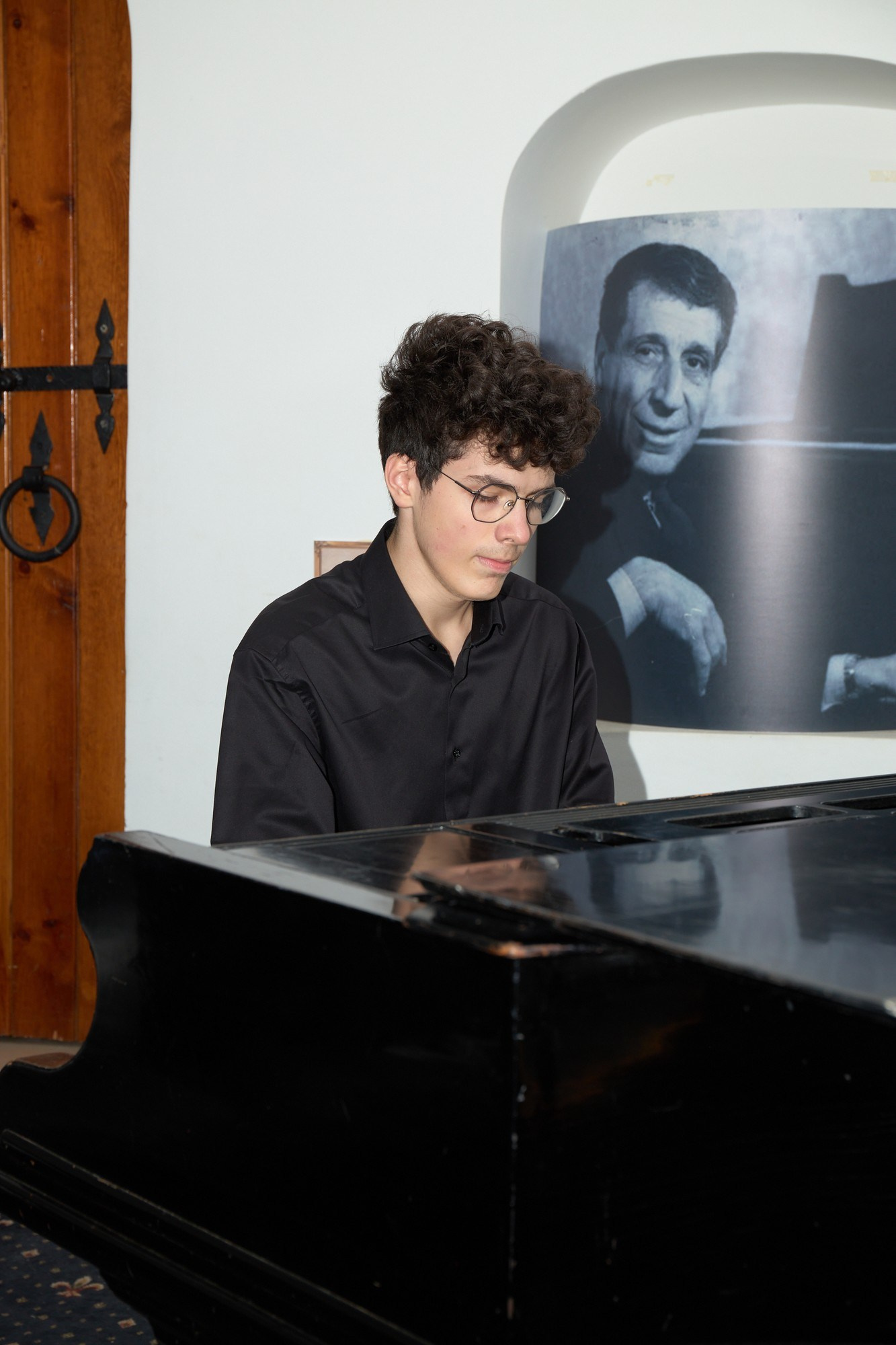 Коммерческие проекты фотографа Иван Кушаков — корпоративные портреты и репортаж. Фотограф Иван Кушаков — портреты, деловой портрет, модельное портфолио и реклама