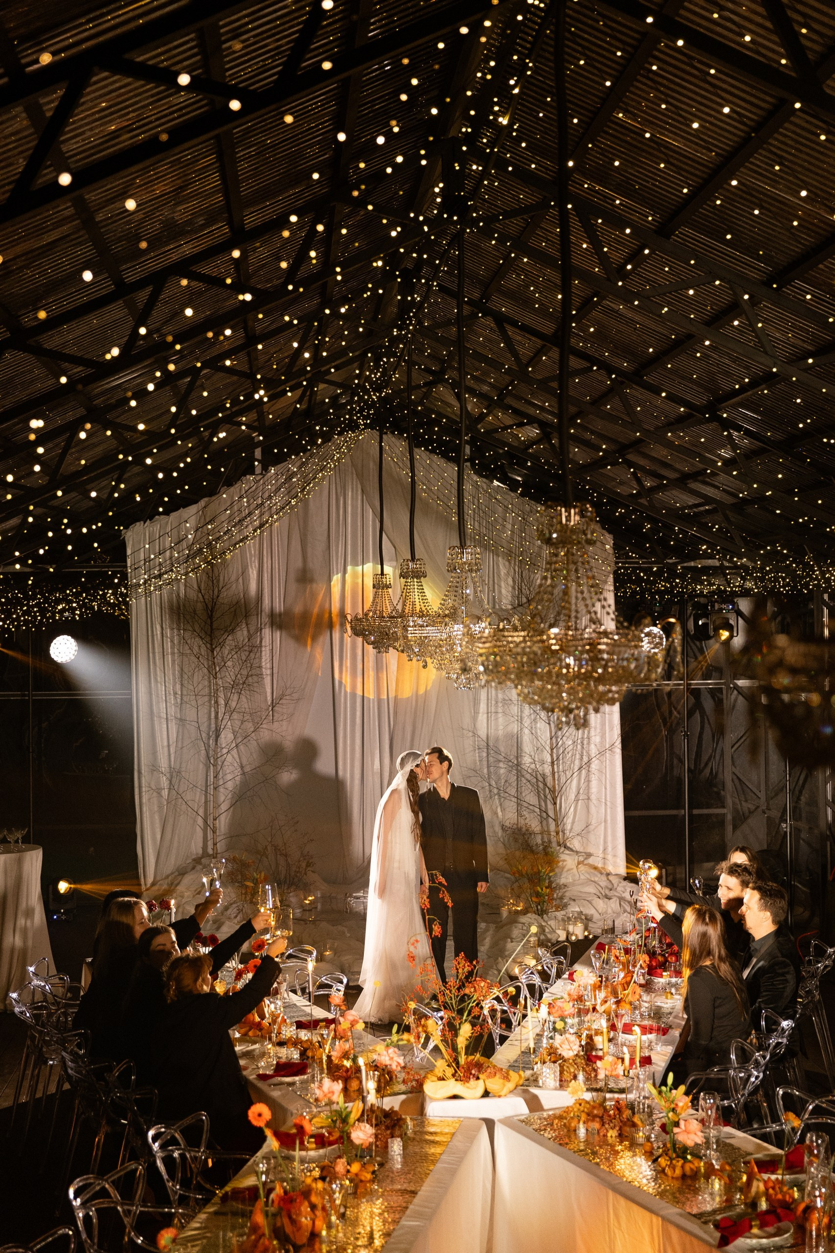 Банкетный зал сиреневая аллея СПБ/Петербурге