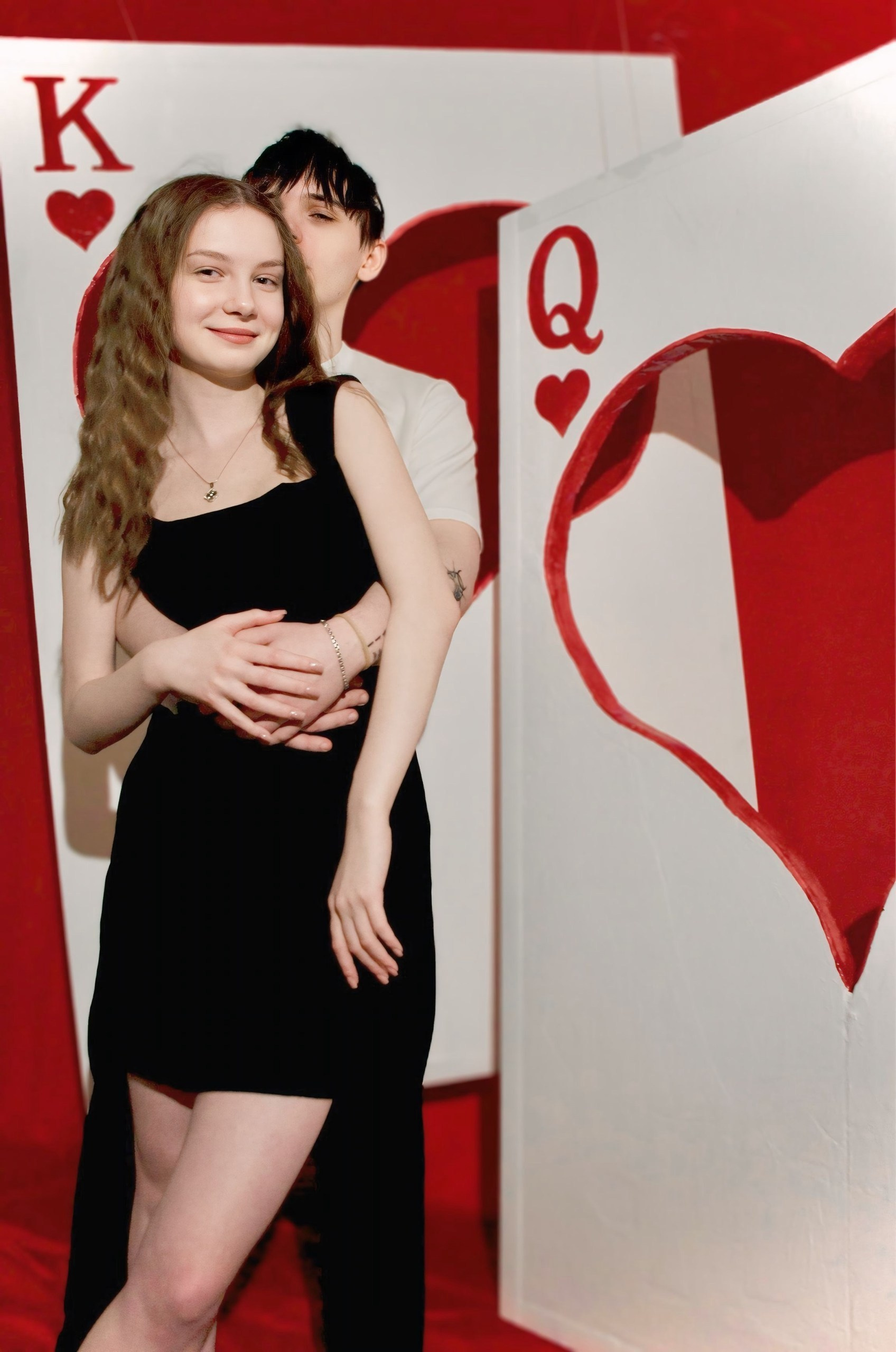 Ход королевы (фотозона для влюбленных). Envy photo studio