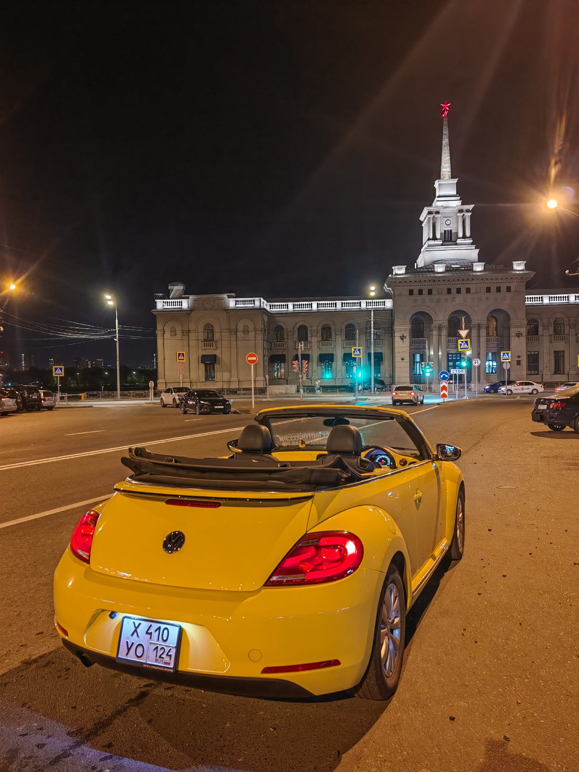 Речной вокзал экскурсии Красноярск индивидуальный тур фото фототур фотосессия аренда кабриолета аренда микроавтобуса трансфер цена заказать экскурсию программа маршрут гид экскурсовод индивидуальная экскурсия фотосъемка интересные места достопримечательности что посмотреть куда сходить что посетить смотровые площадки видовые красивые места Национальный парк заповедник Столбы Дивногорск Красноярская ГЭС путешествие туристический маршрут место силы Часовня Параскевы Пятницы Коммунальный мост остров Татышев Бобровый лог Николаевская сопка набережная Енисея село Овсянка музей Астафьева Караульная гора Виноградовский мост виды на Енисей фанпарк Бобровый лог парк флоры и фауны Роев ручей Торгашинский хребет скала Такмак вантовый мост куда сходить цены расписание заказать онлайн экскурсионное обслуживание трансфер на комфортабельном автобусе